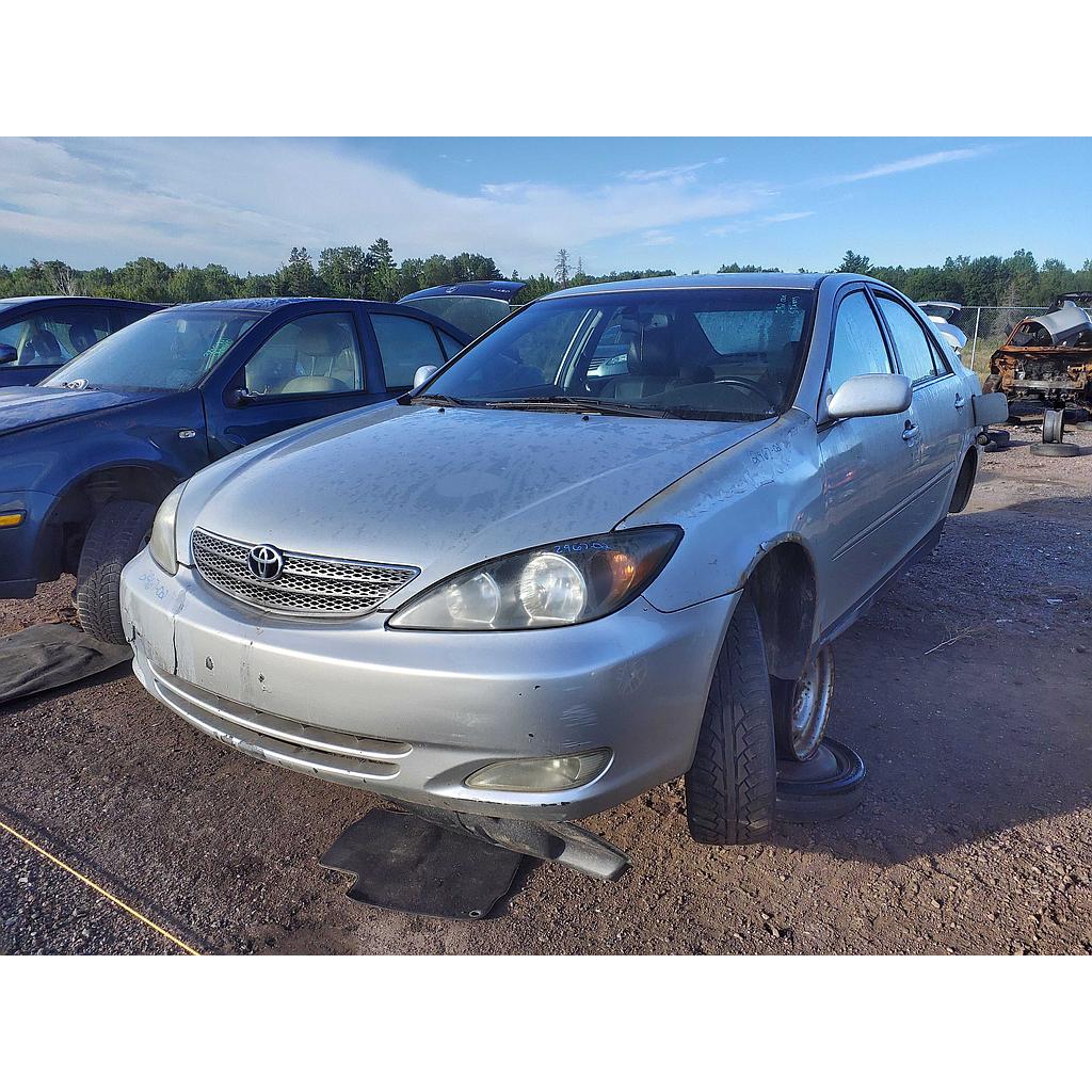 TOYOTA CAMRY 2002