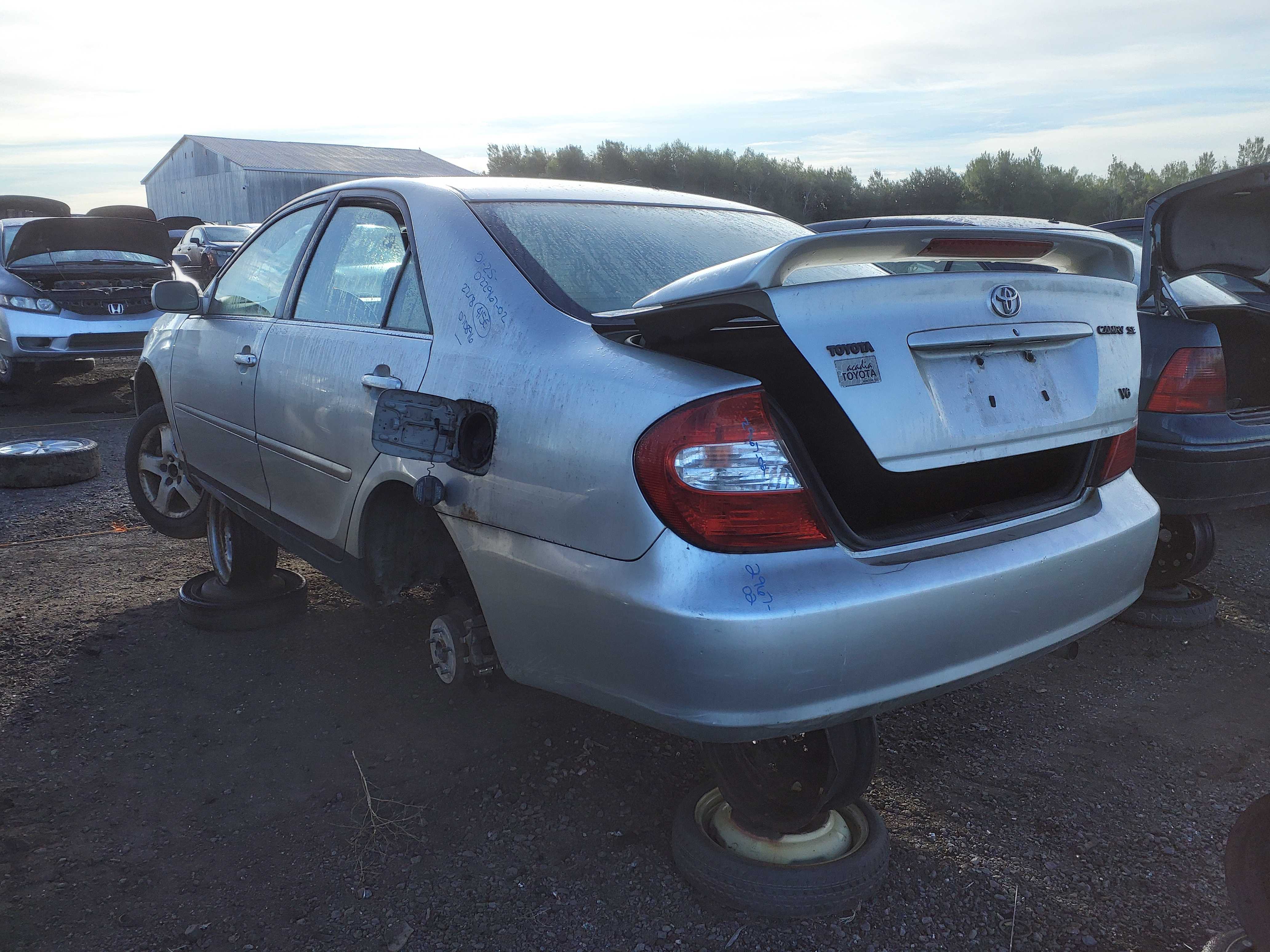 TOYOTA CAMRY 2002
