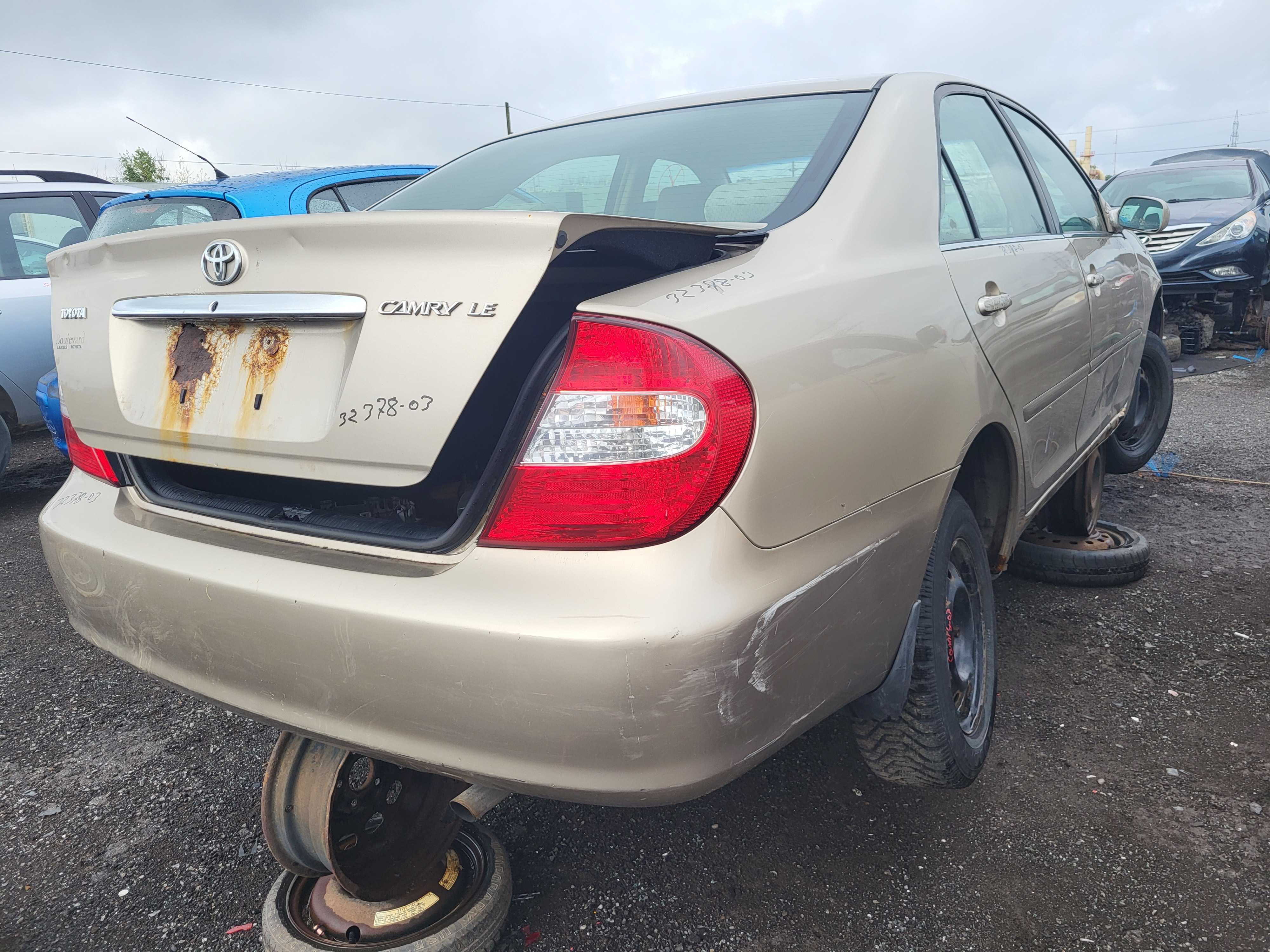 TOYOTA CAMRY 2002