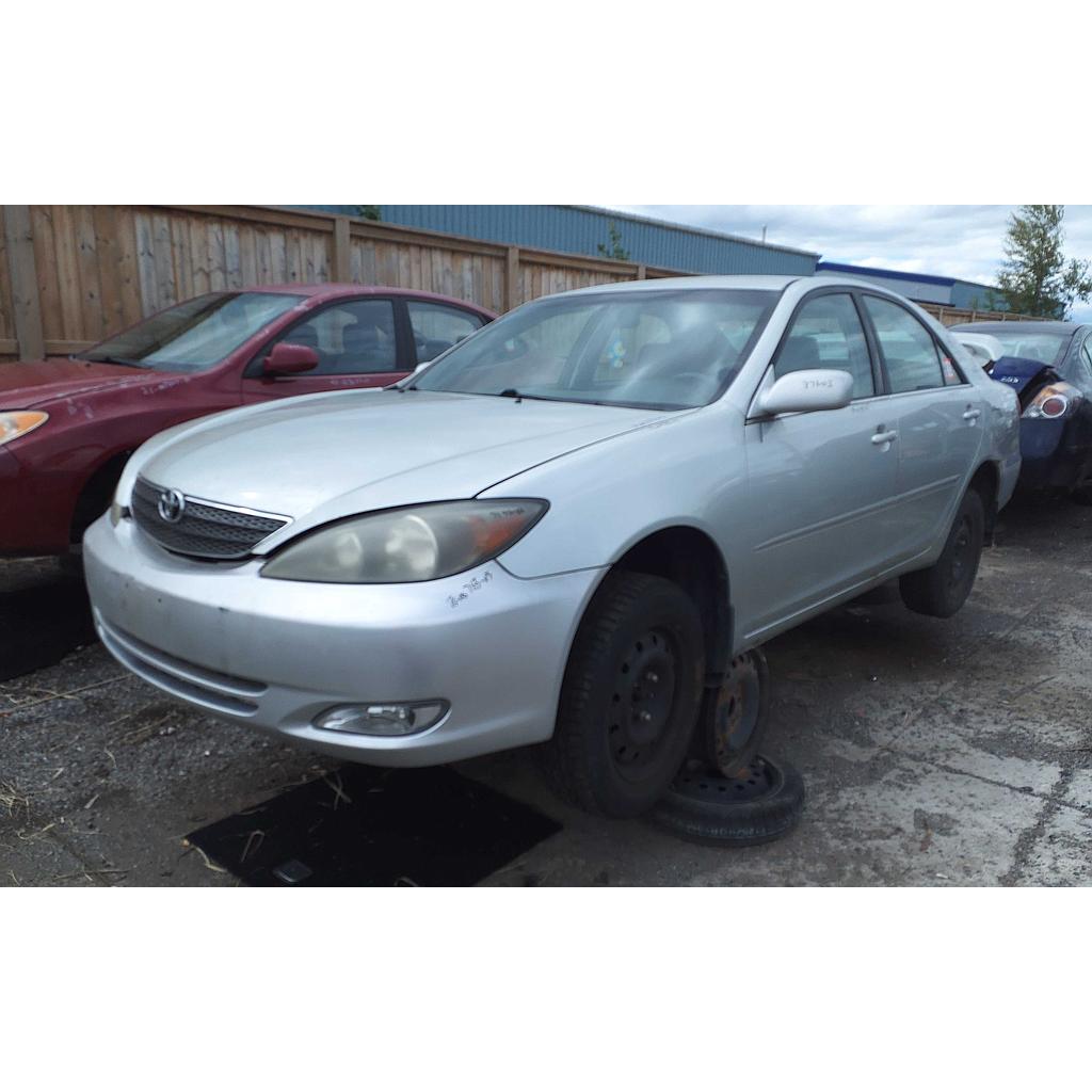 TOYOTA CAMRY 2003
