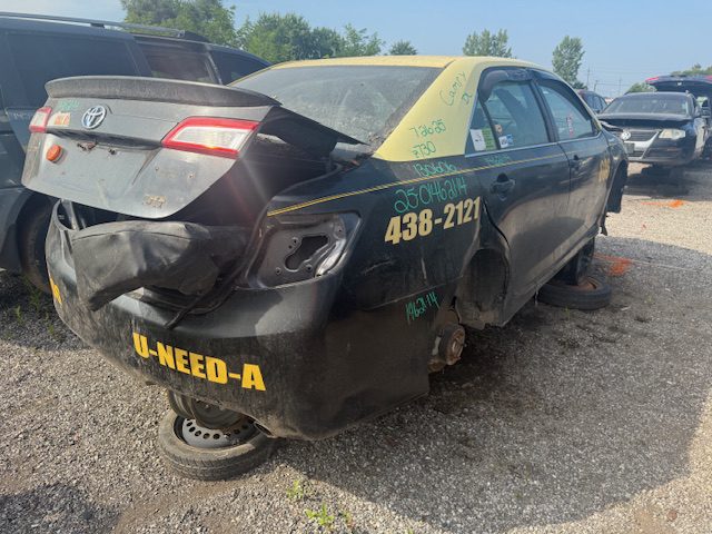 TOYOTA CAMRY 2014