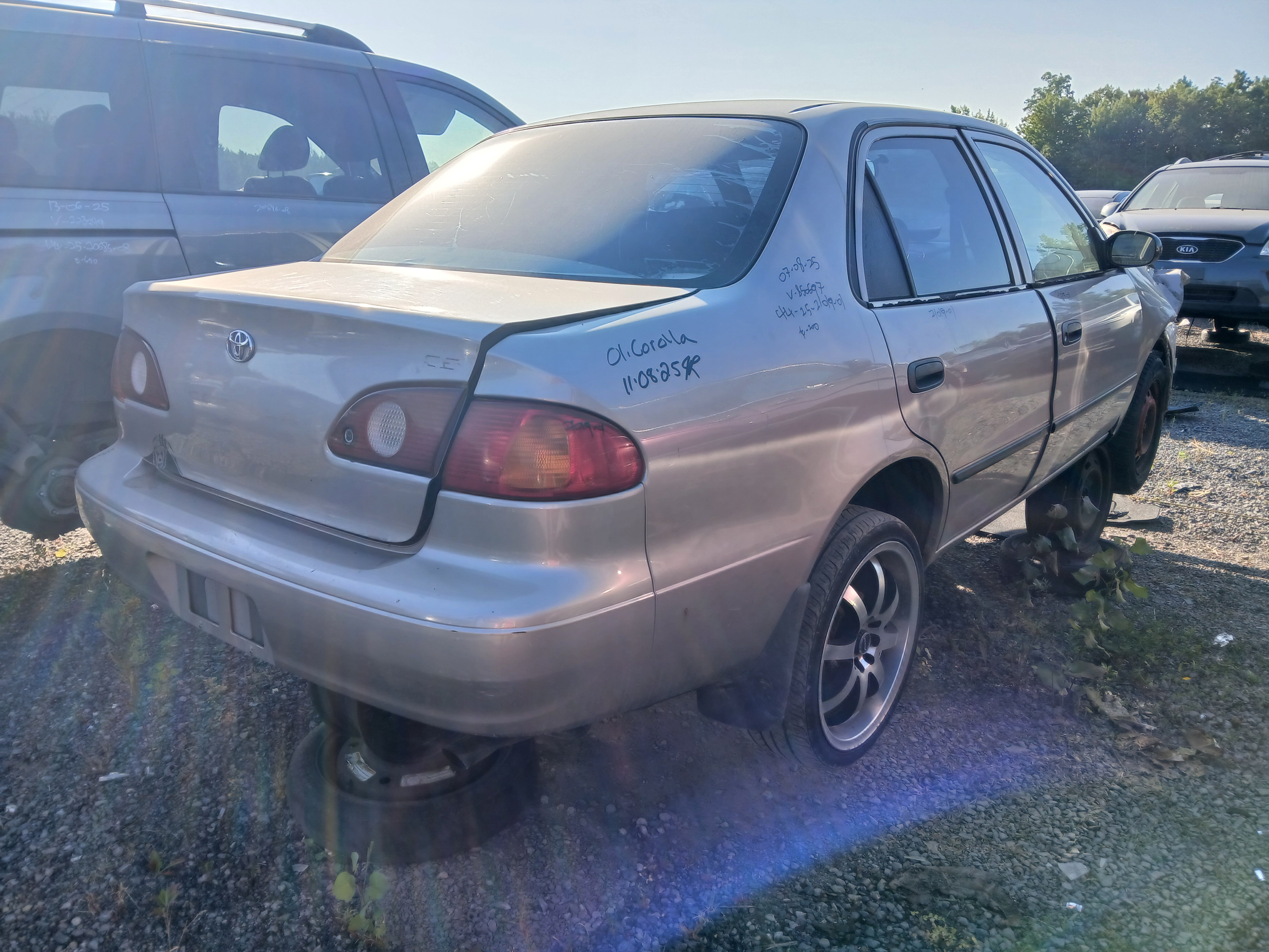TOYOTA COROLLA 2001