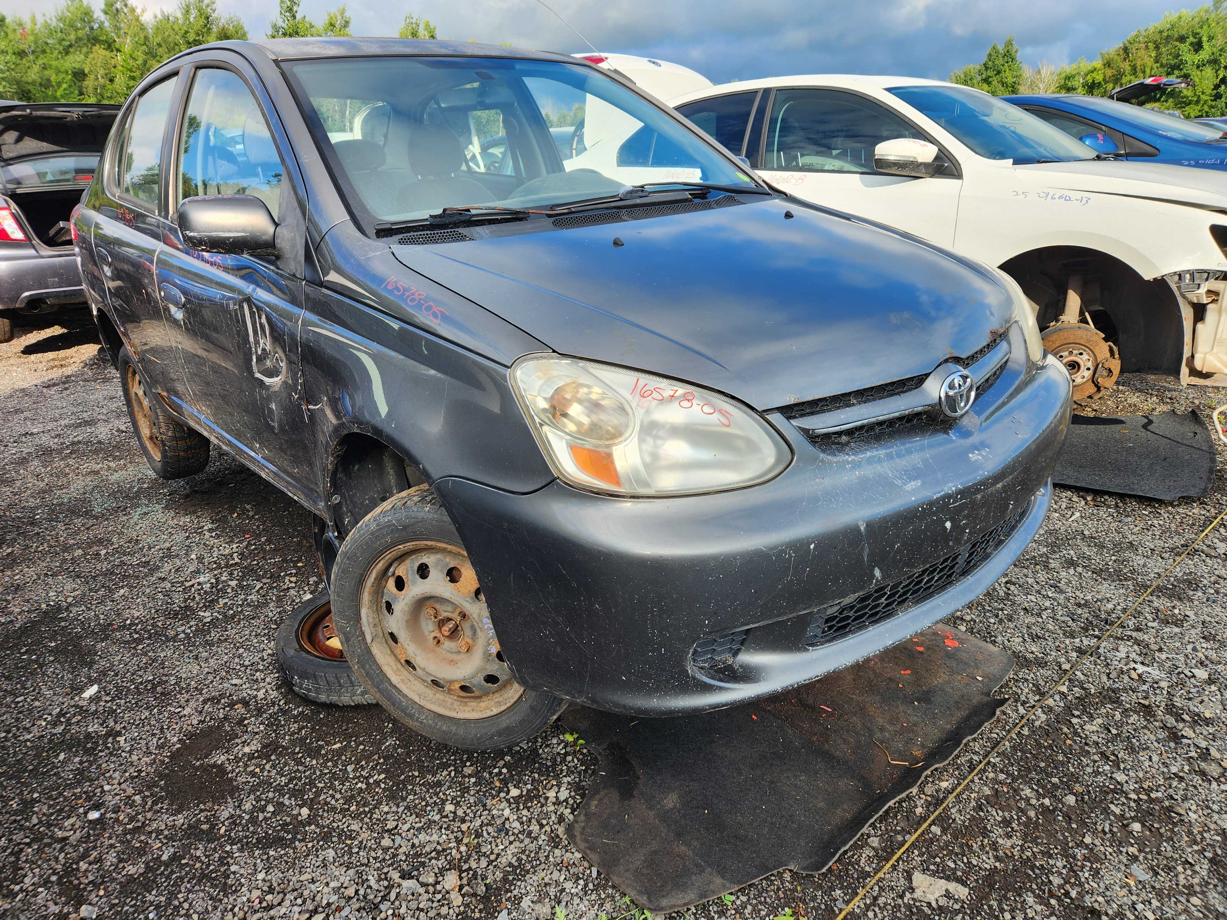 TOYOTA ECHO 2005