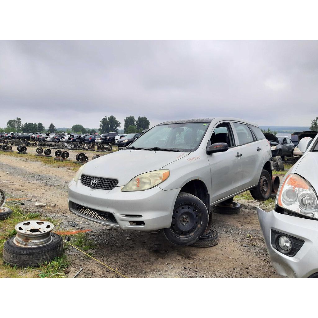 TOYOTA MATRIX 2004