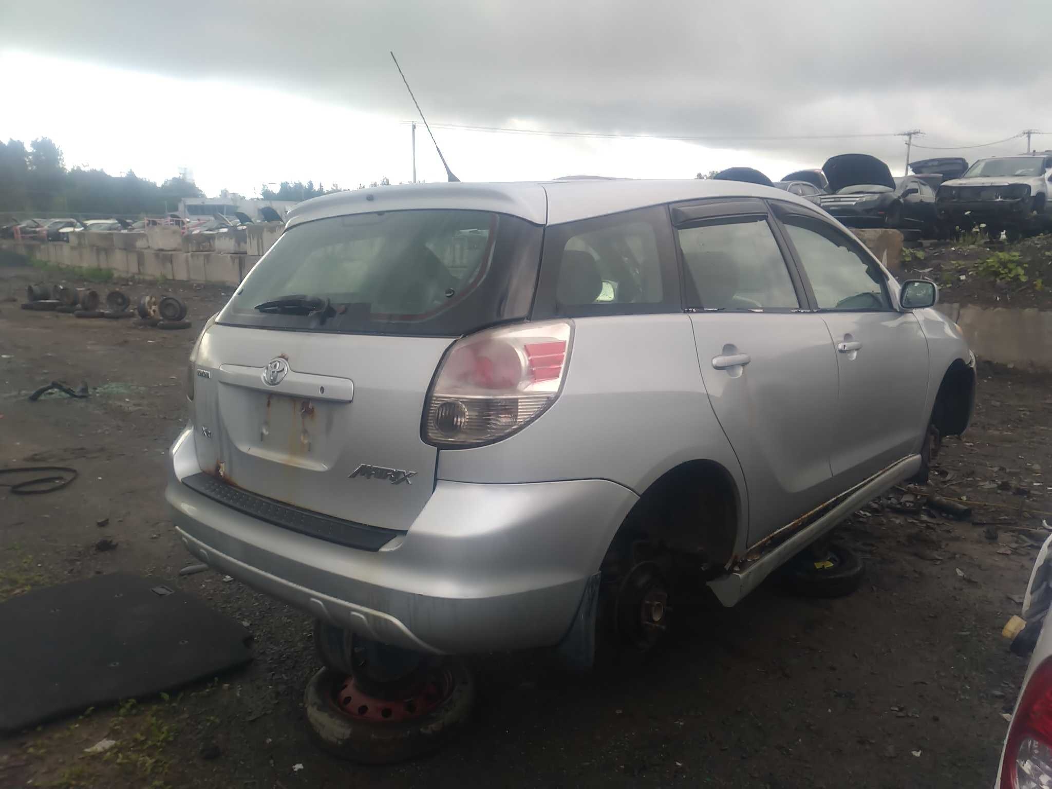 TOYOTA MATRIX 2005