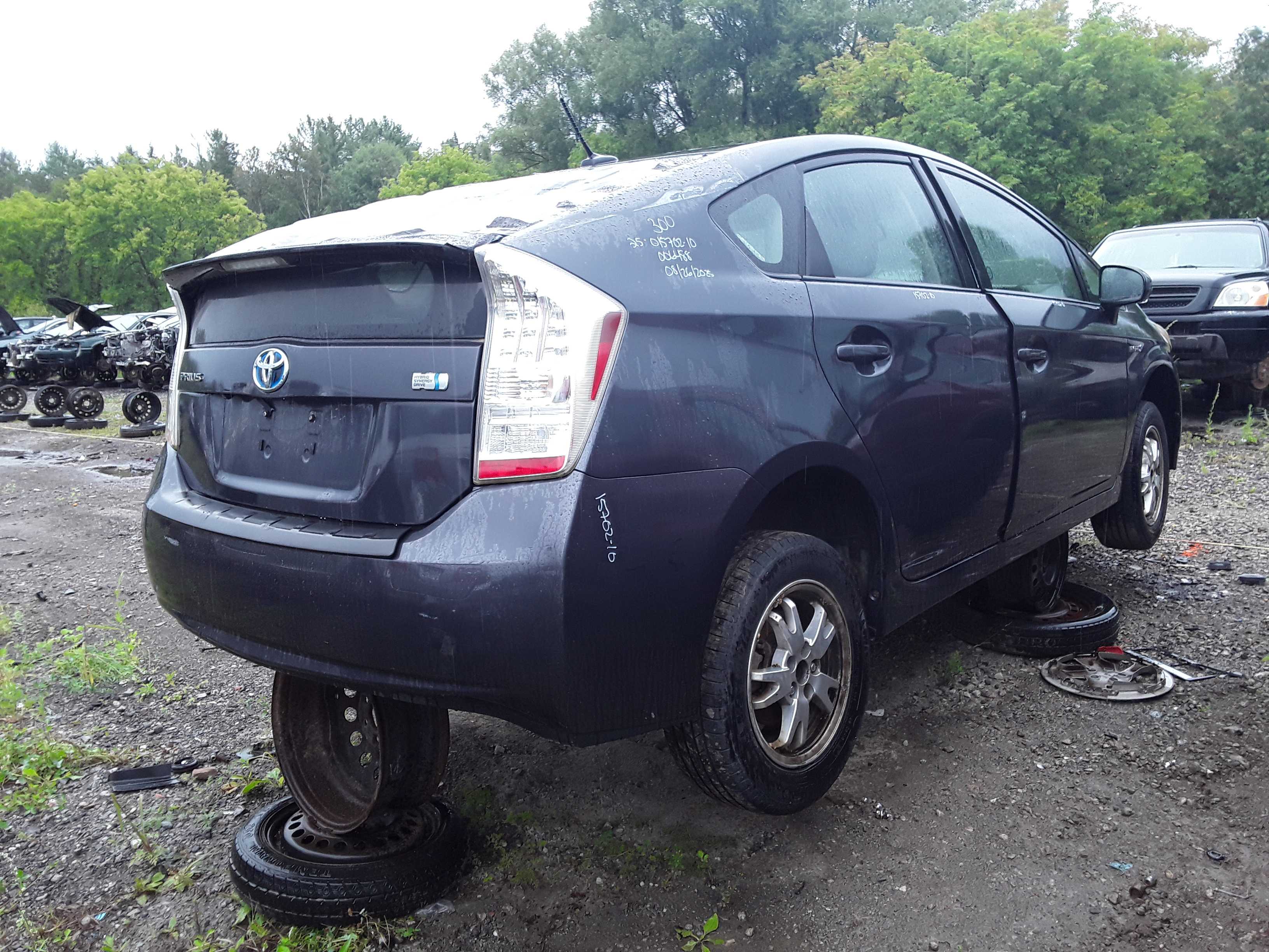 TOYOTA PRIUS 2010