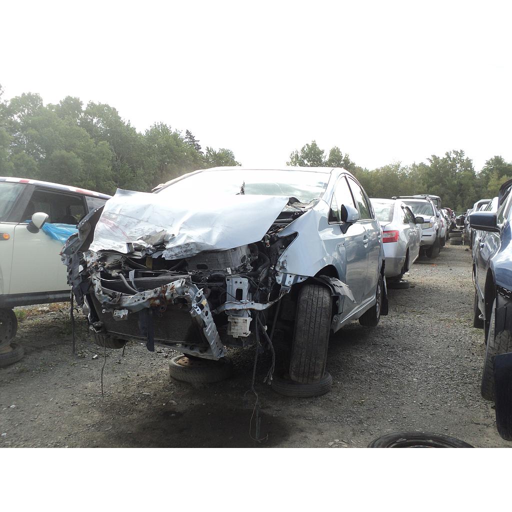 TOYOTA PRIUS 2012