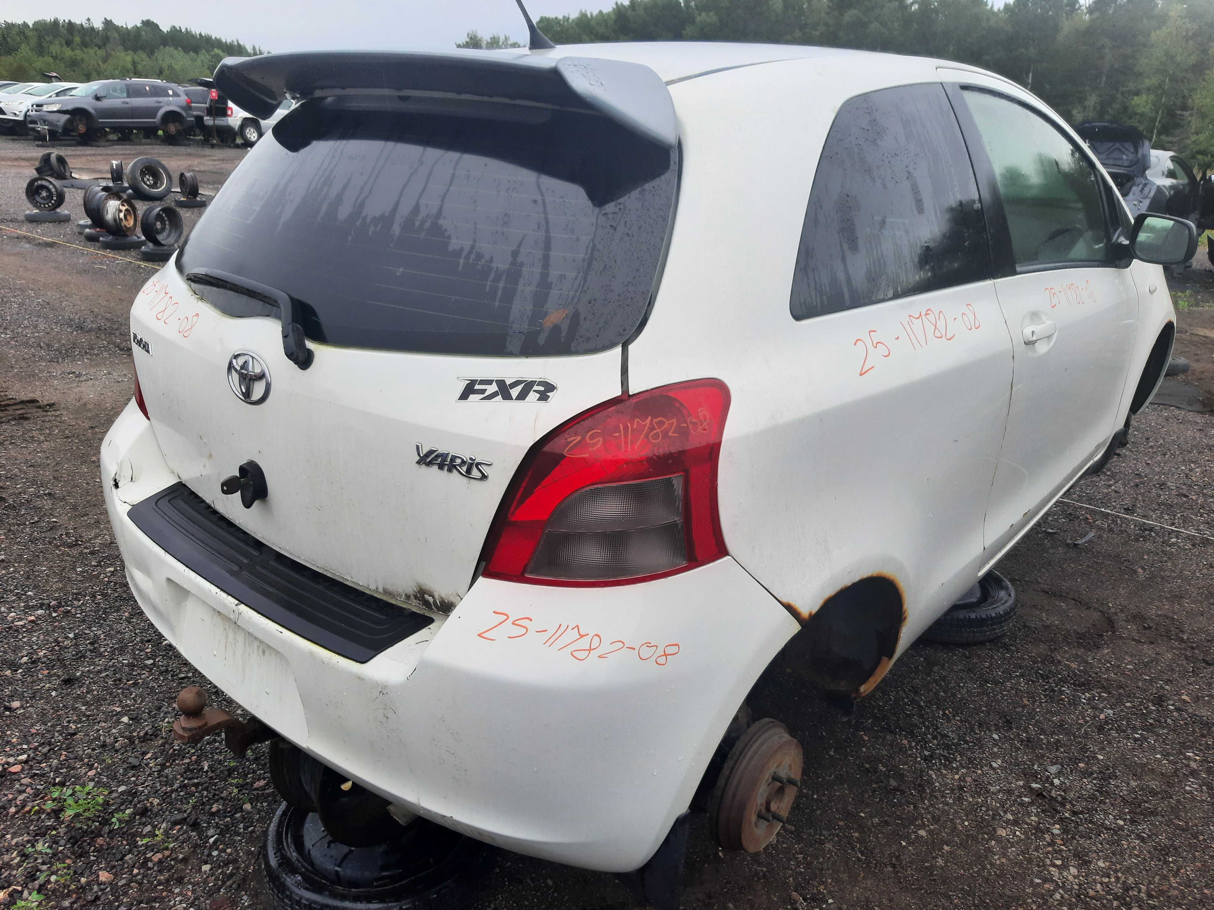 TOYOTA YARIS 2008