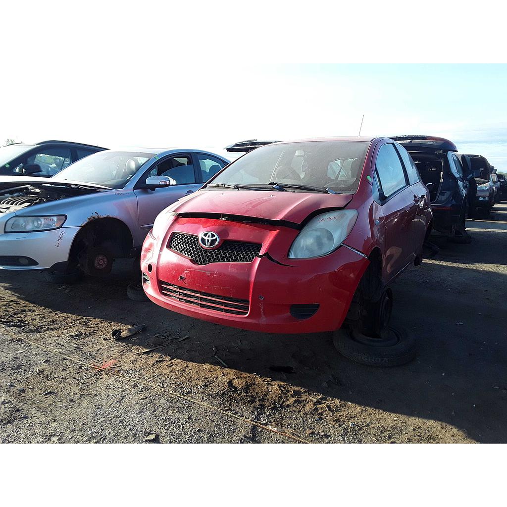 TOYOTA YARIS 2009