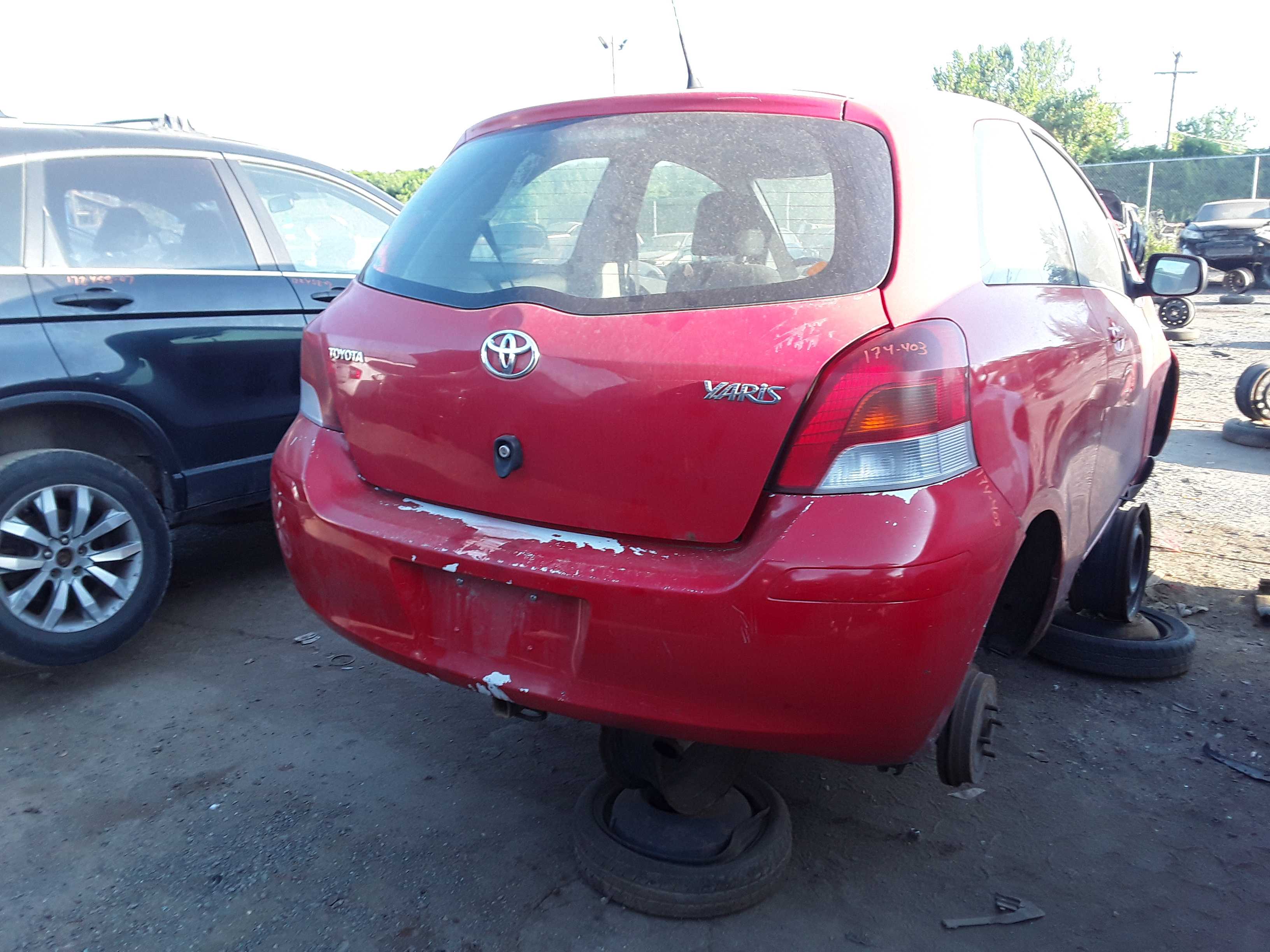 TOYOTA YARIS 2009