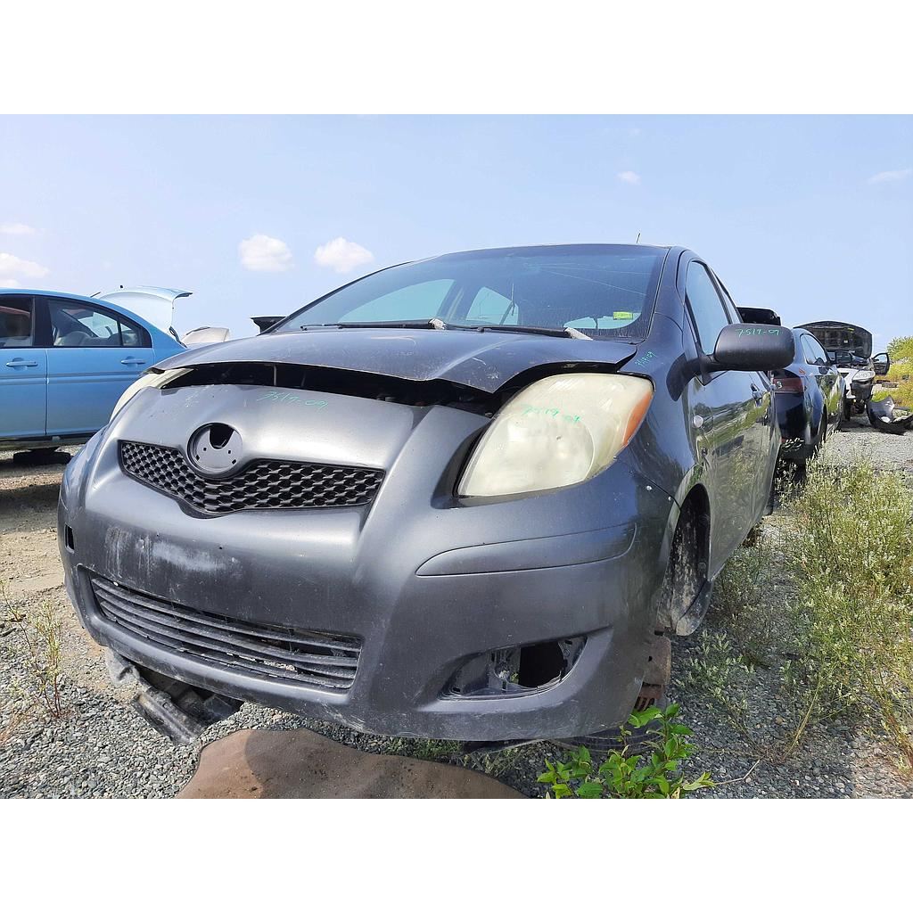 TOYOTA YARIS 2009