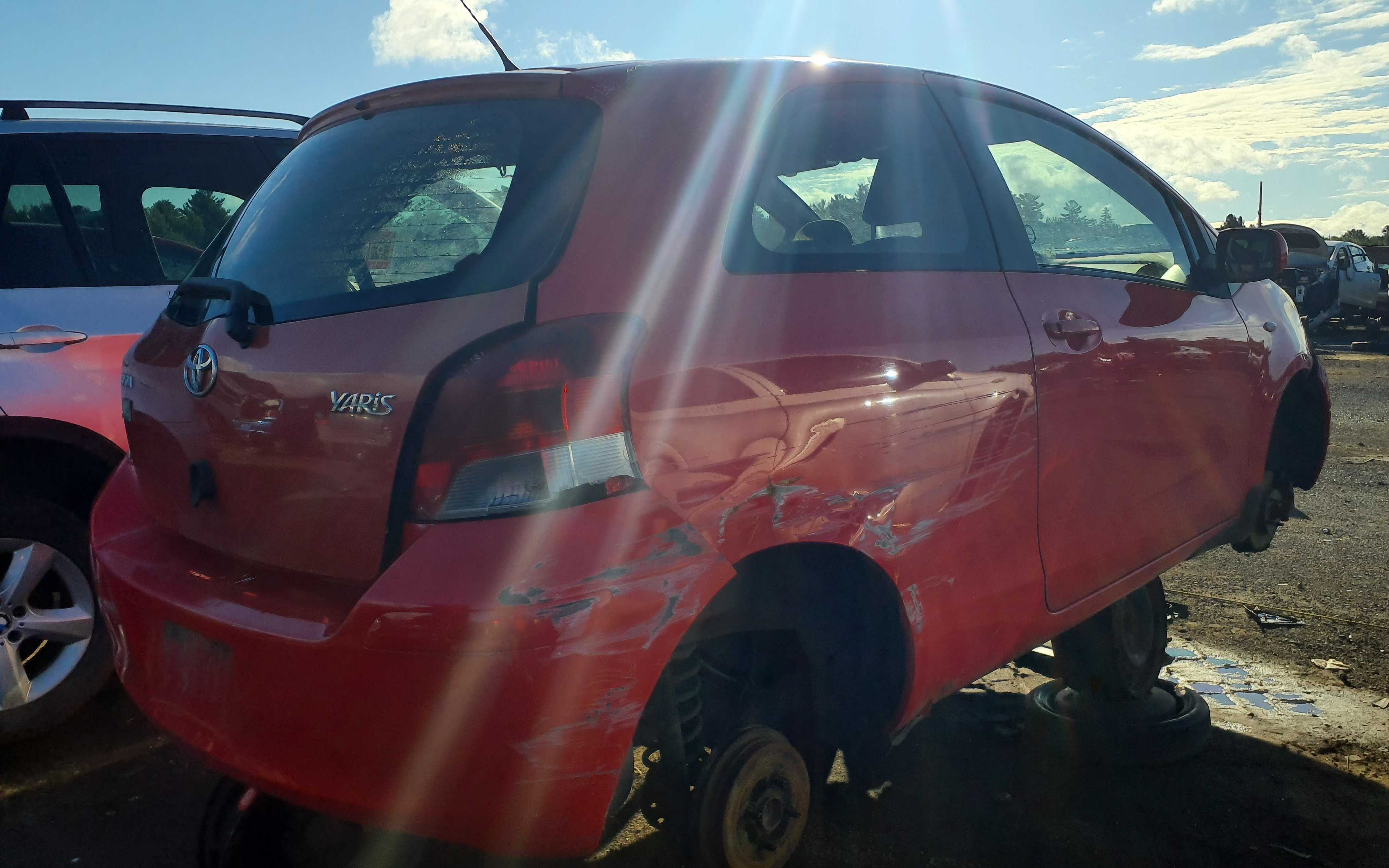 TOYOTA YARIS 2009