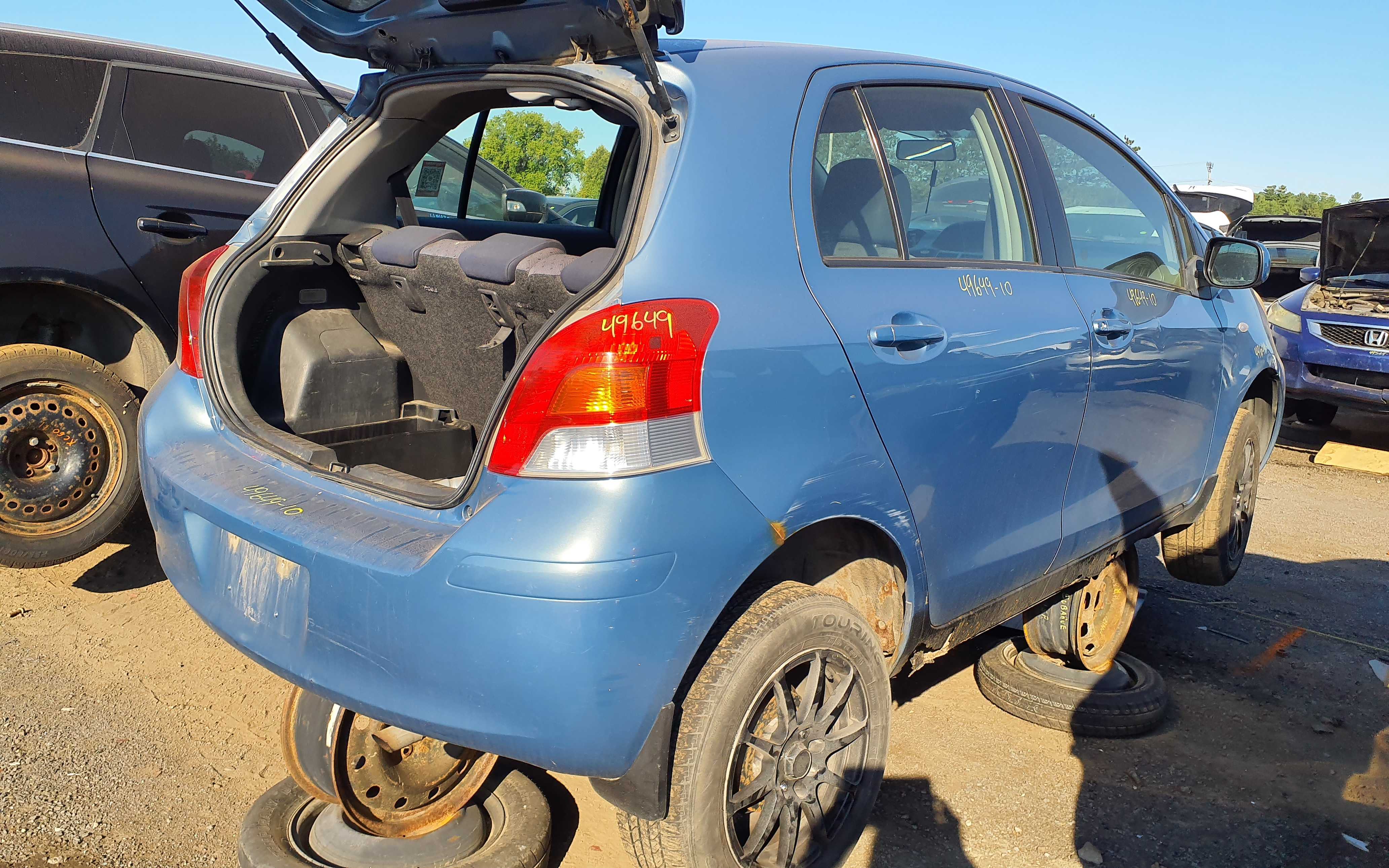 TOYOTA YARIS 2010