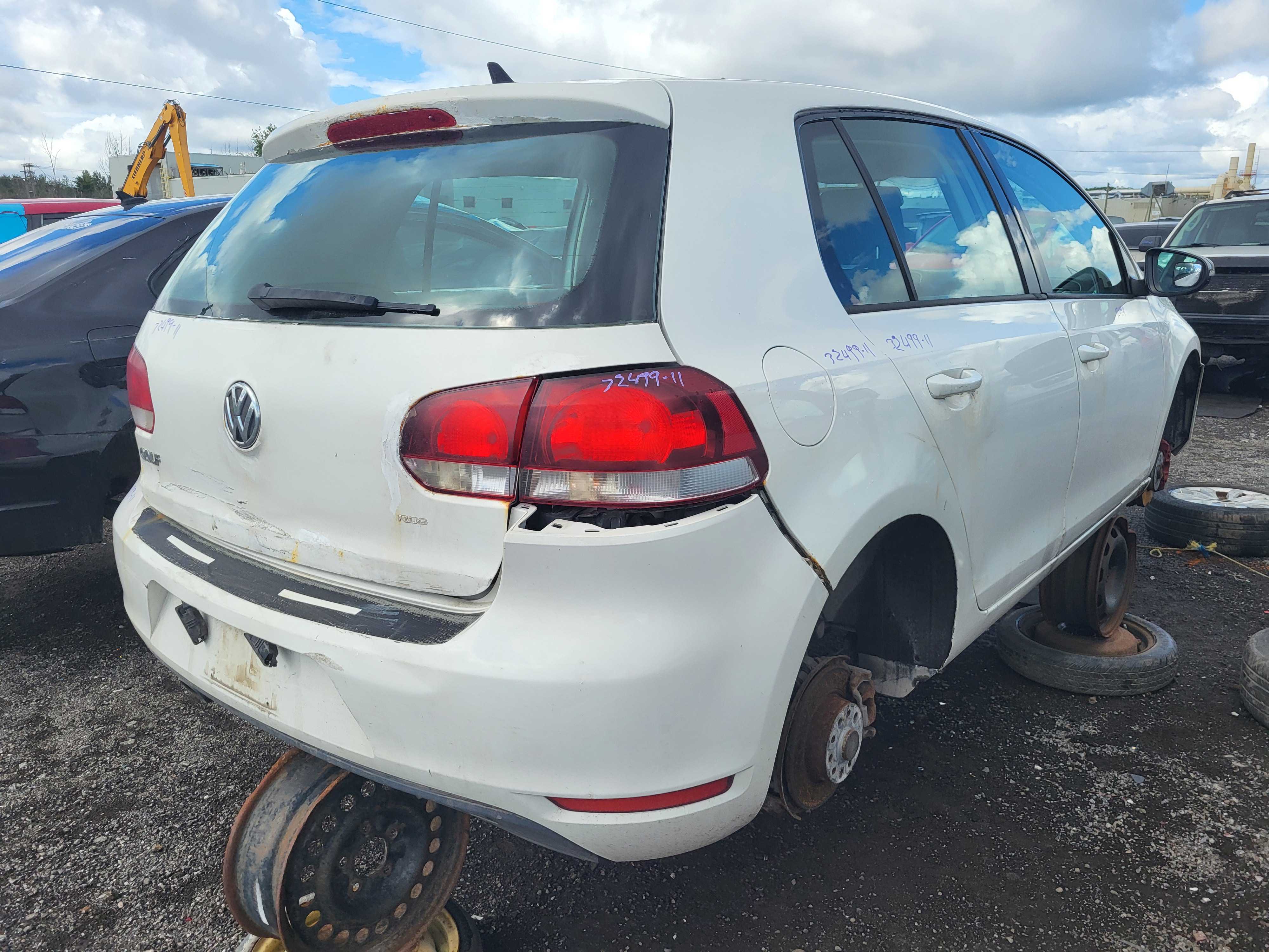 VOLKSWAGEN GOLF 2011