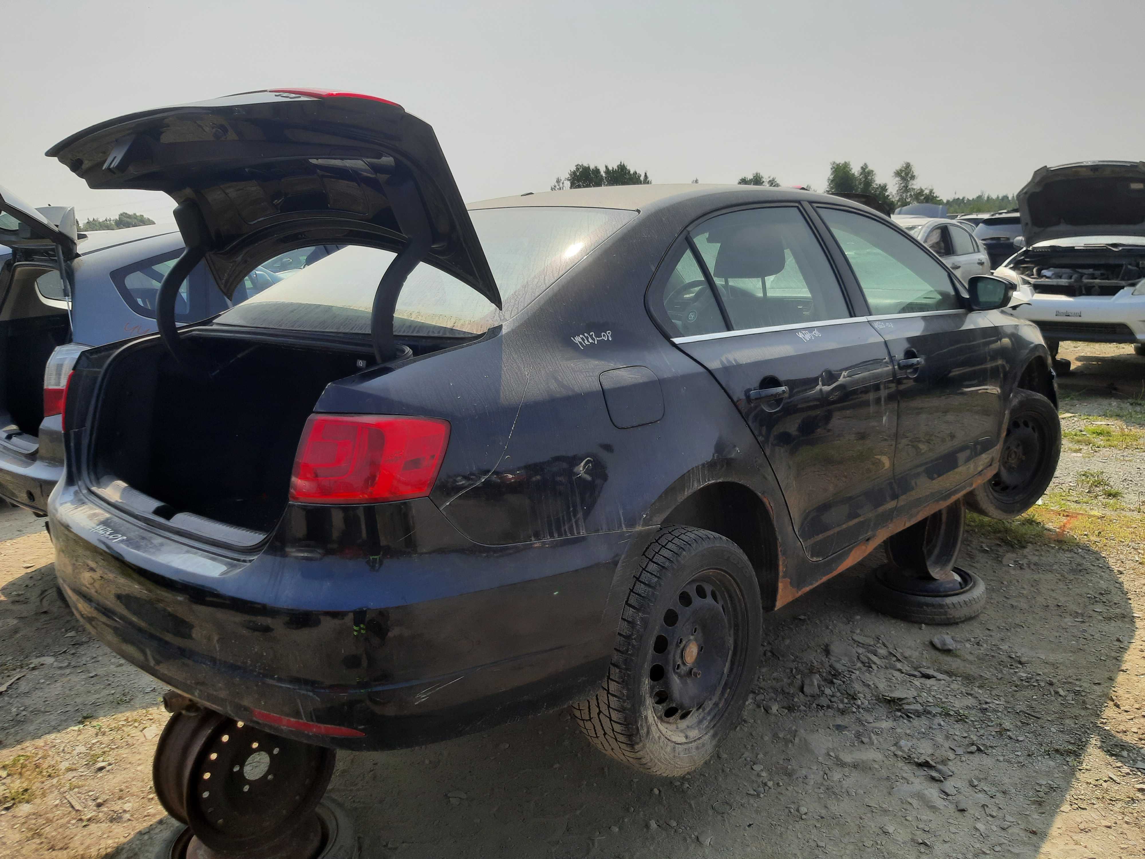 VOLKSWAGEN JETTA 2013