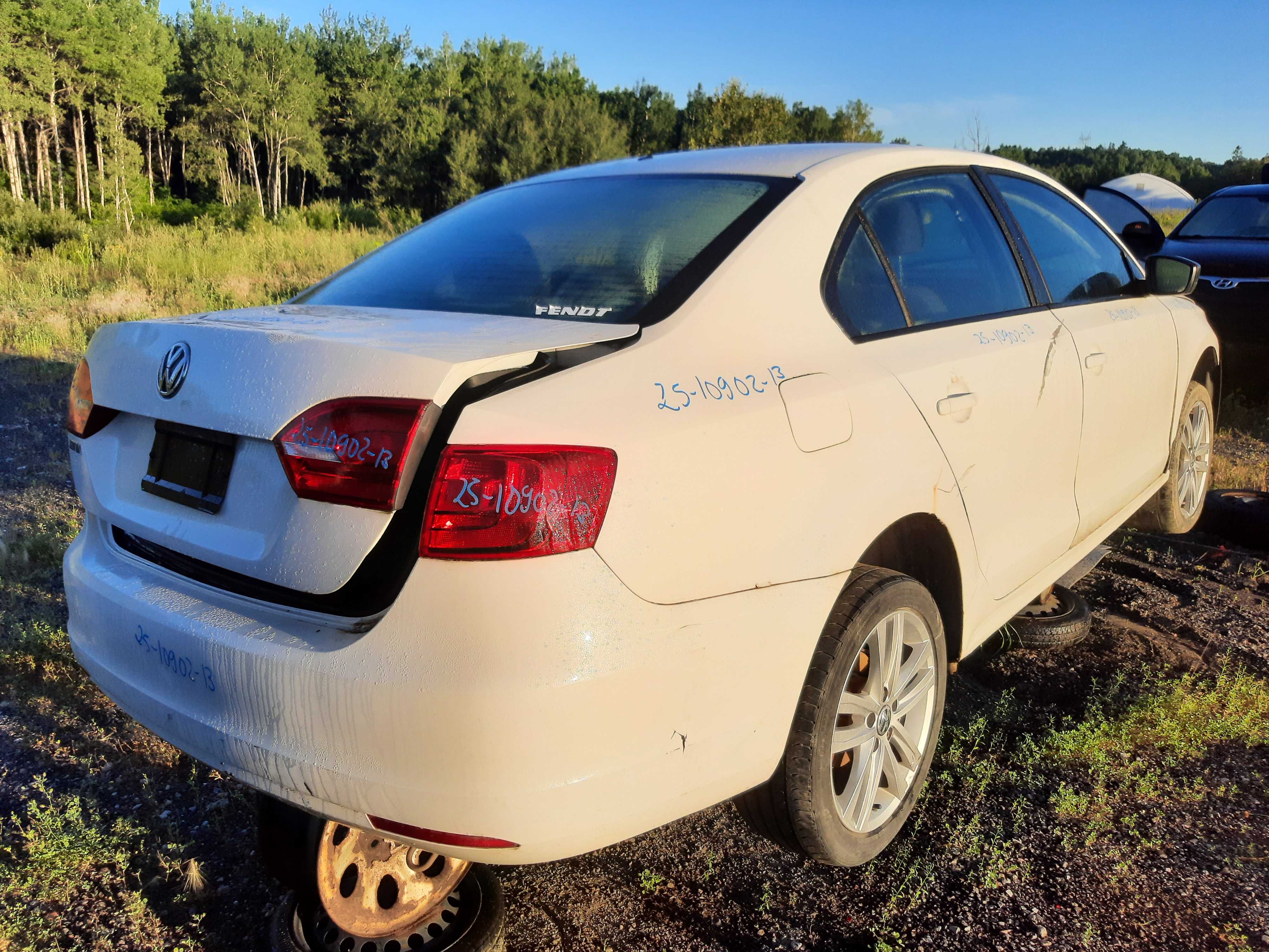 VOLKSWAGEN JETTA 2013