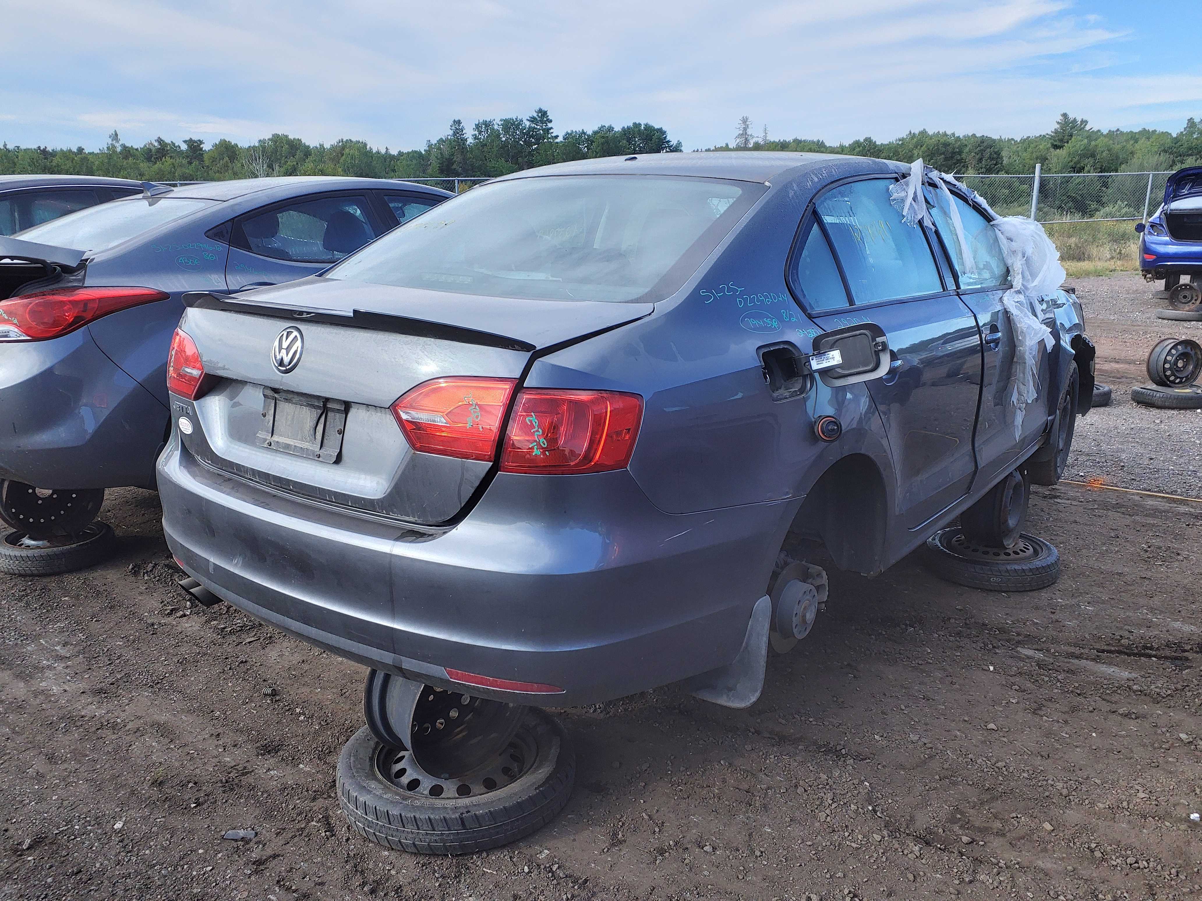VOLKSWAGEN JETTA 2014