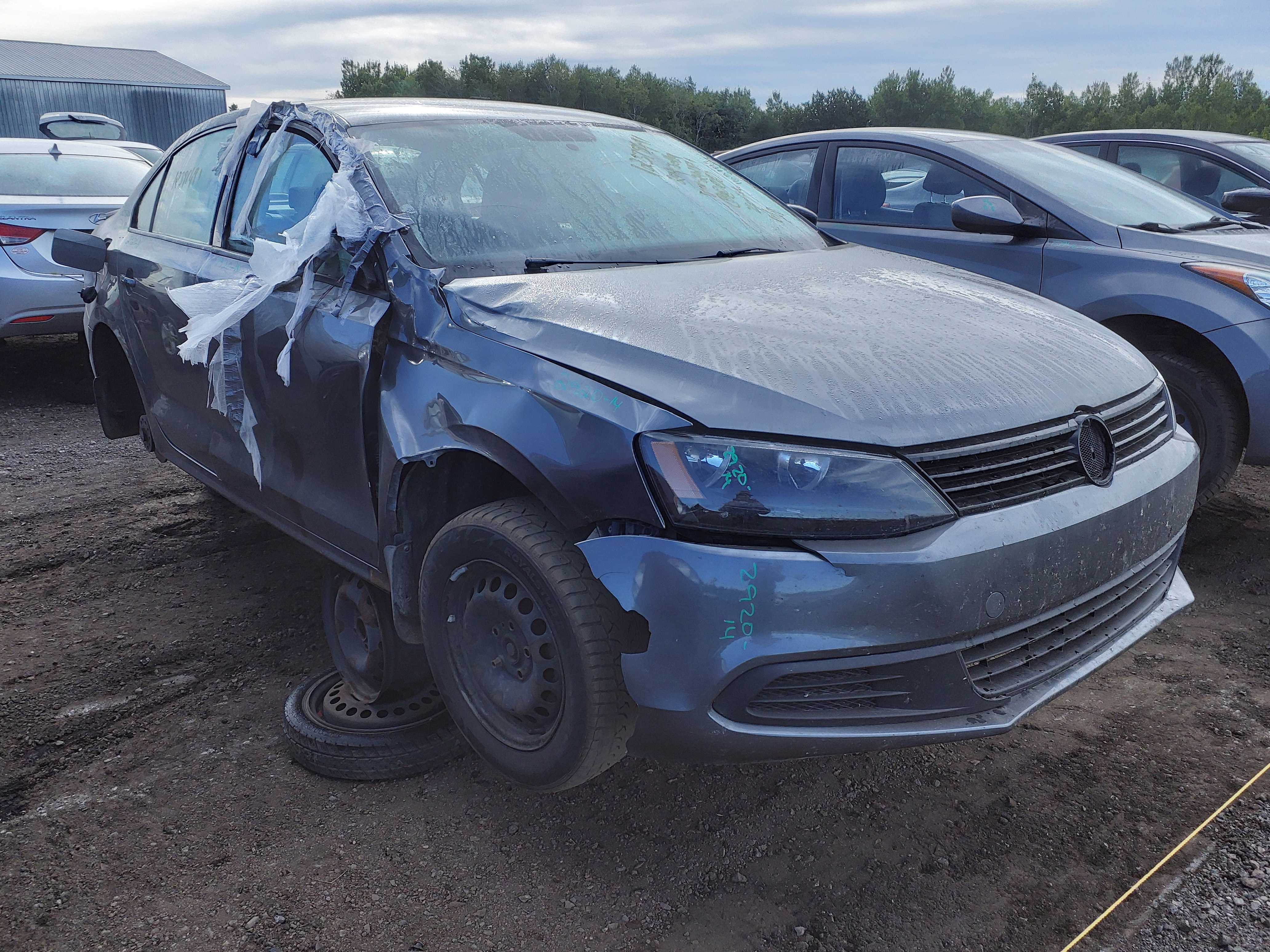 VOLKSWAGEN JETTA 2014