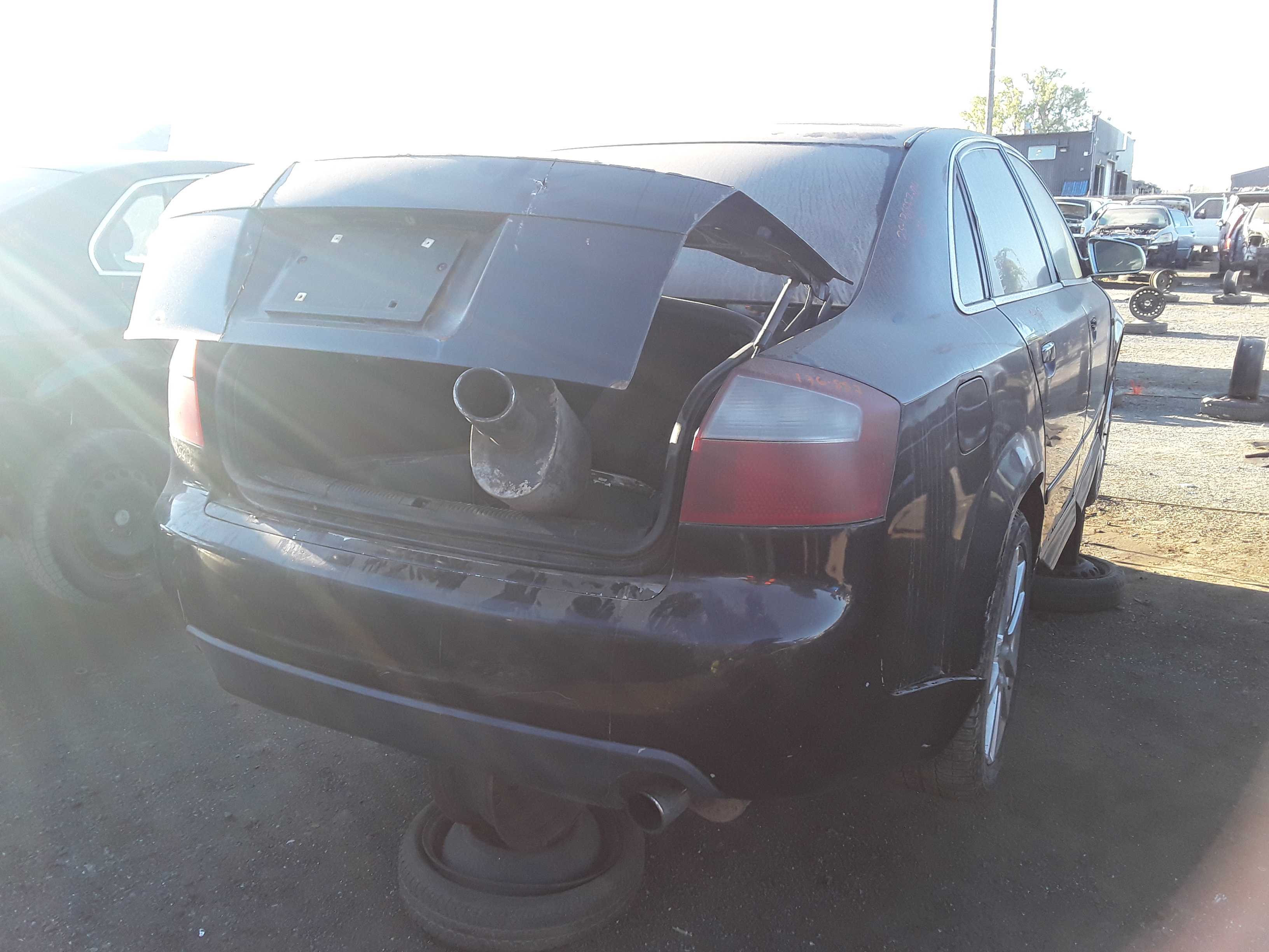 AUDI A4 2004