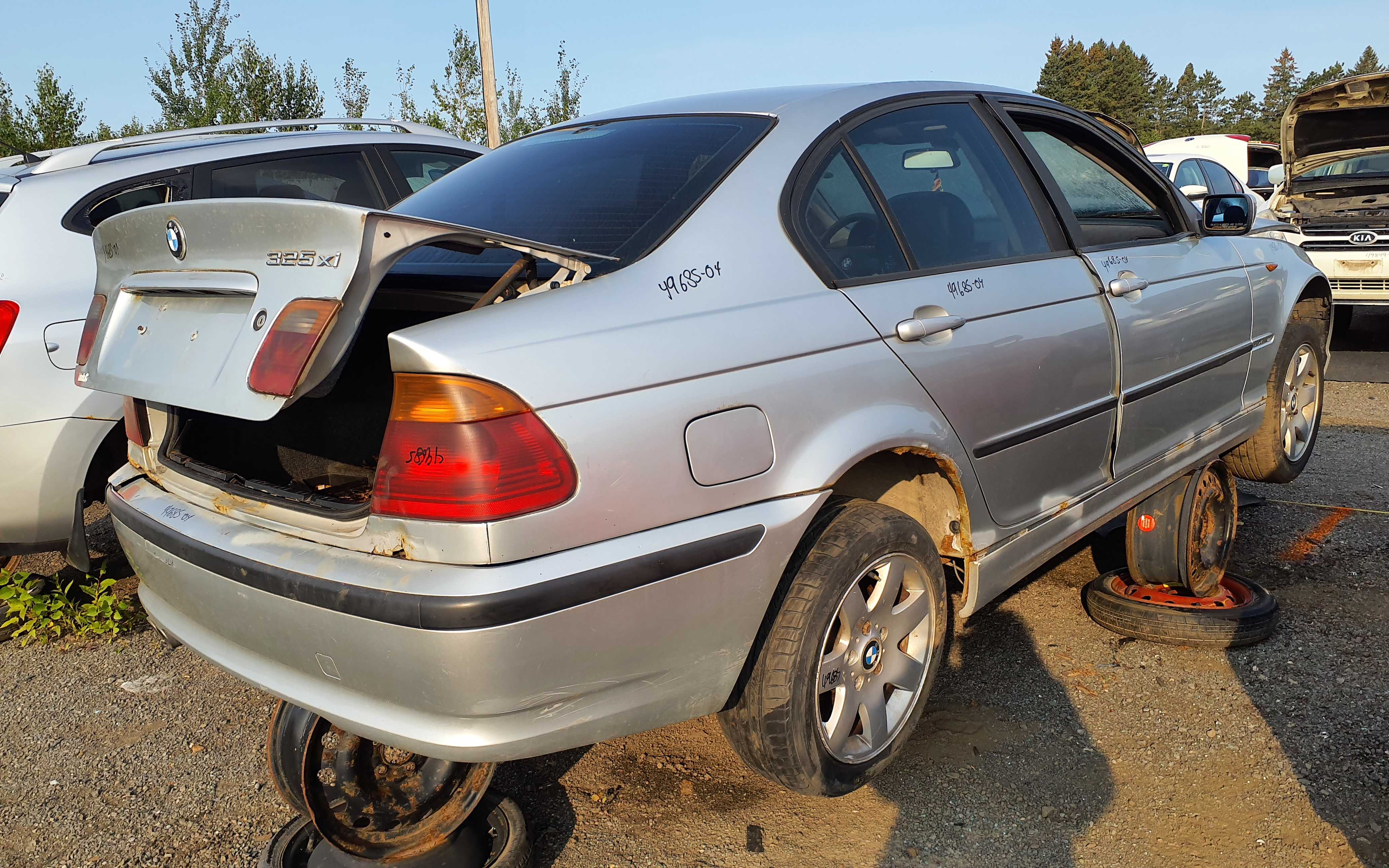 BMW 325 2004
