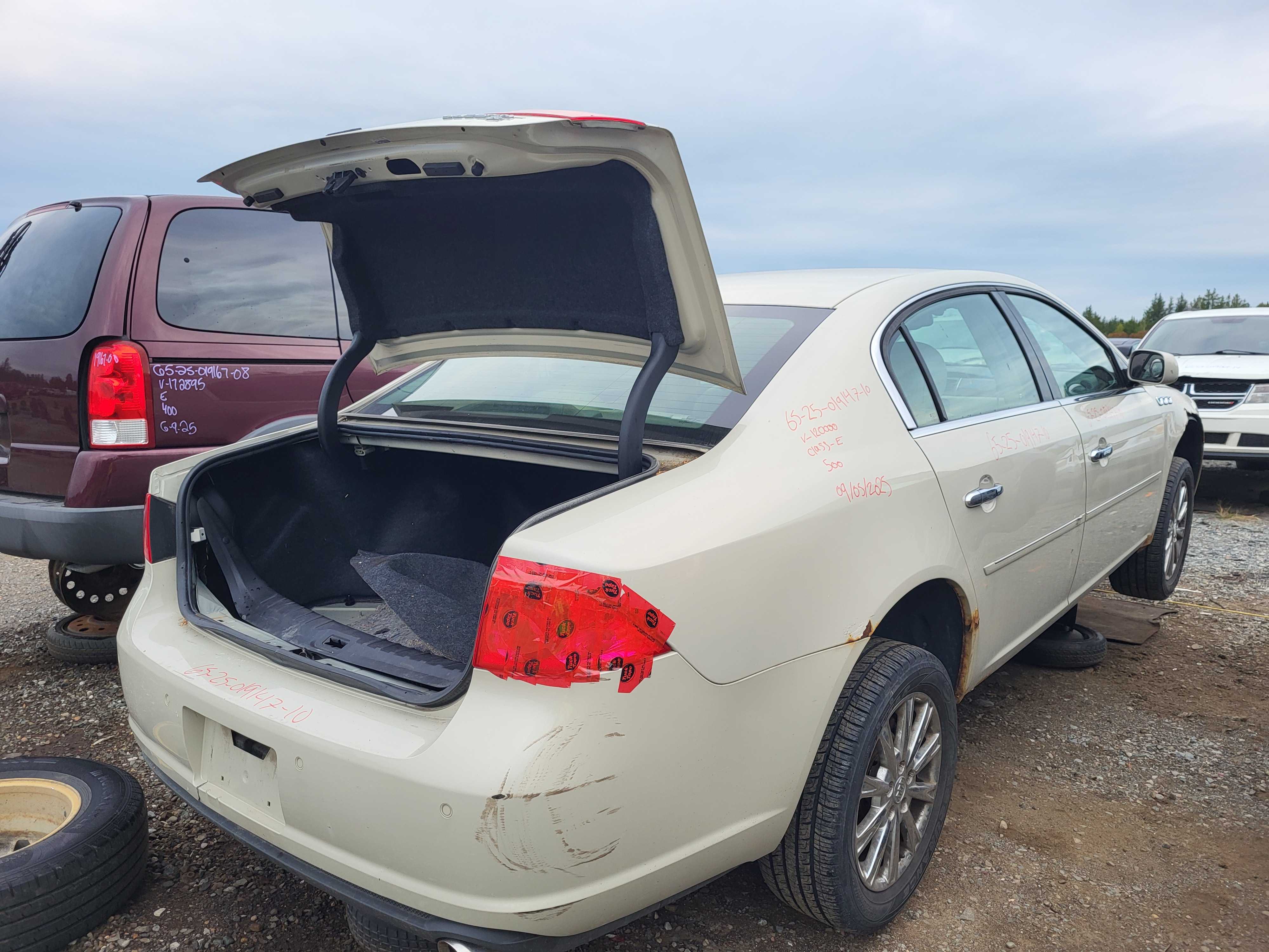 BUICK LUCERNE 2010