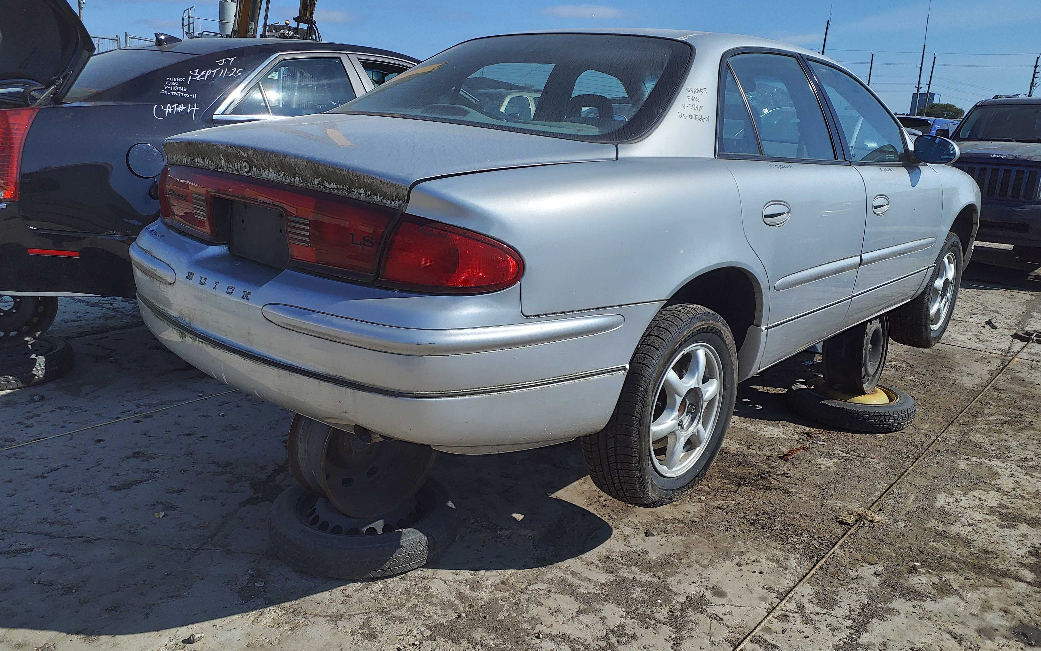 BUICK REGAL 2004