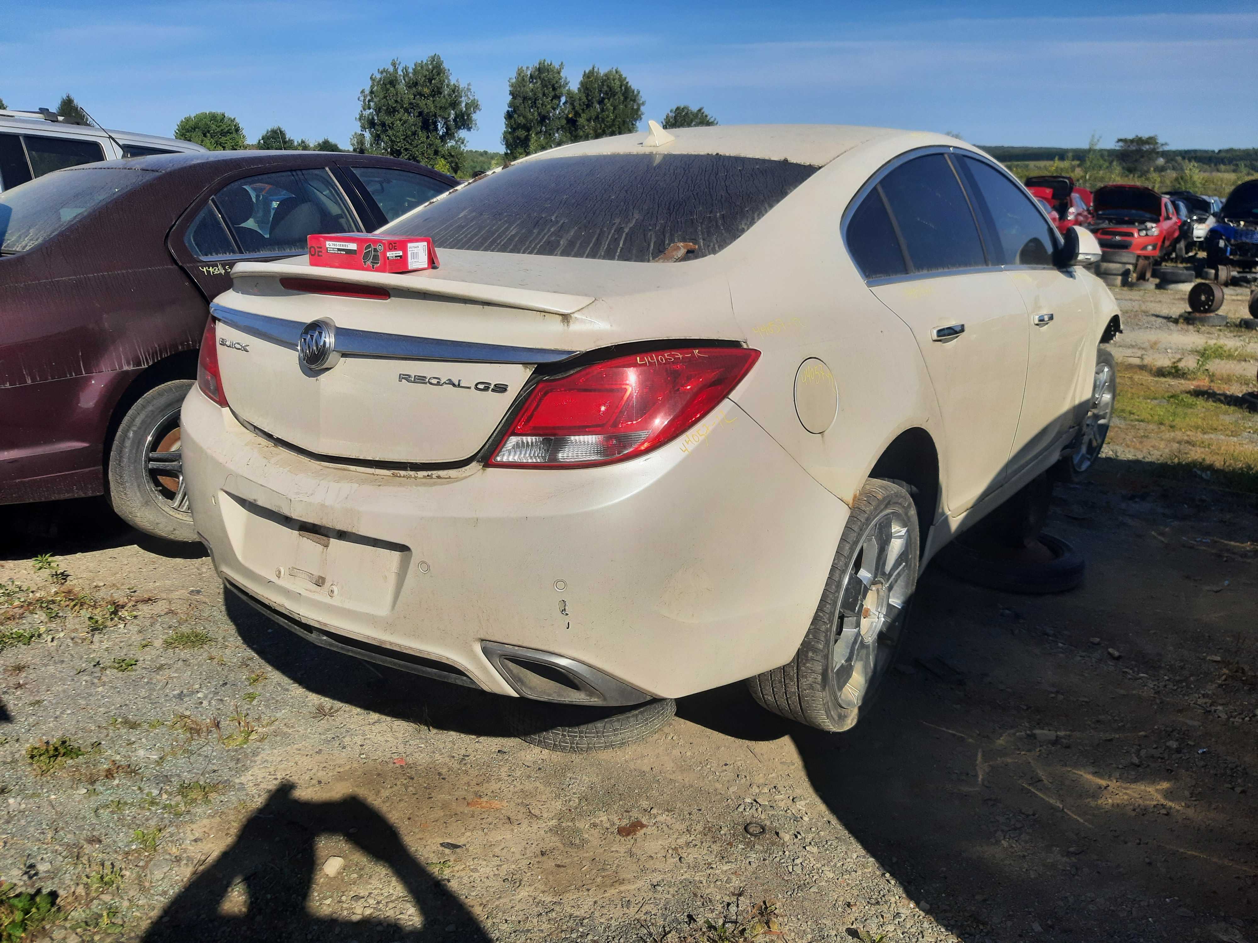 BUICK REGAL 2012