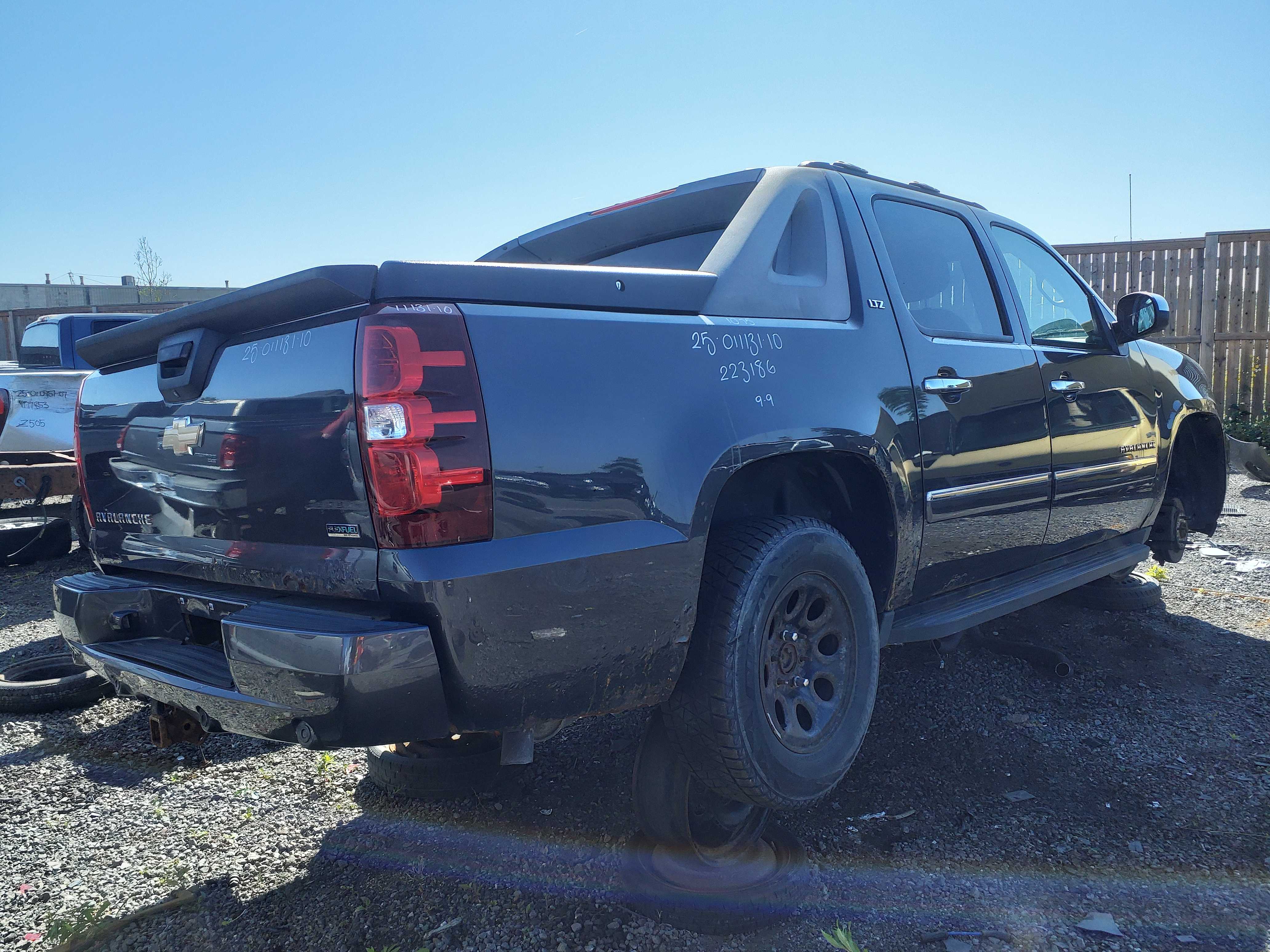 CHEVROLET AVALANCHE 2010