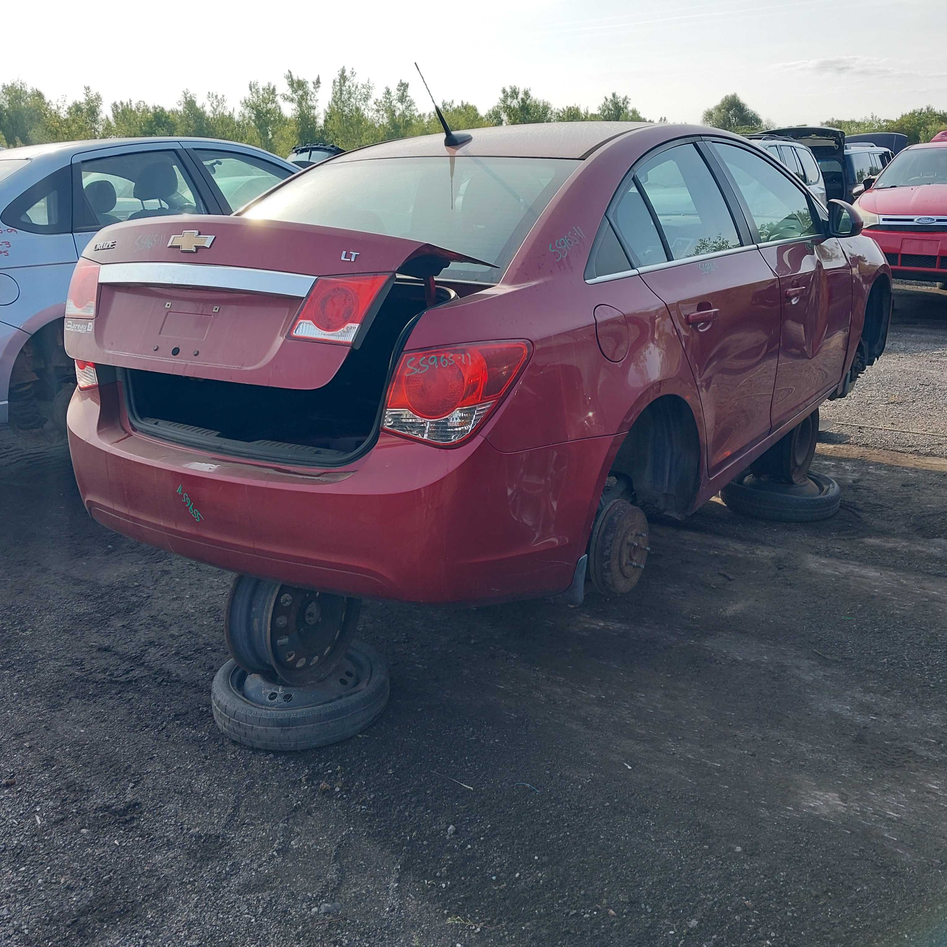 CHEVROLET CRUZE 2011