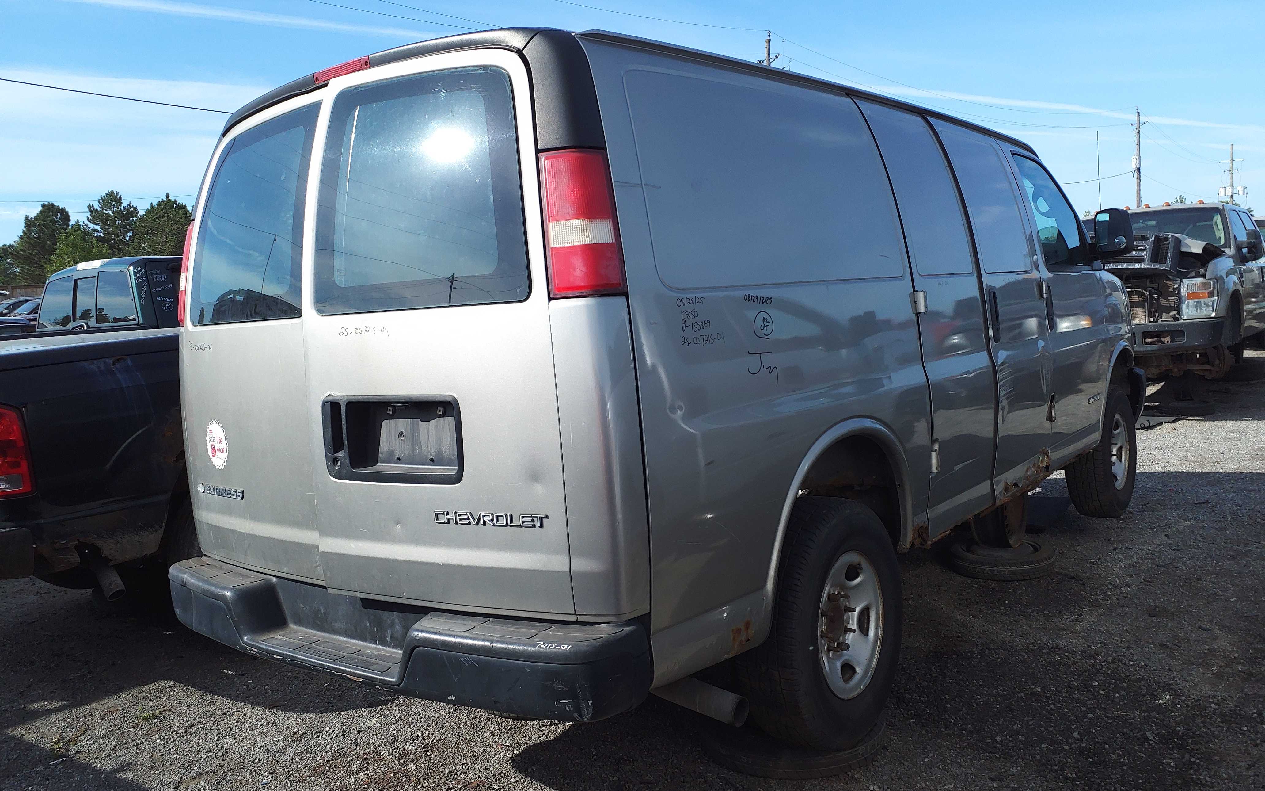 CHEVROLET EXPRESS VAN 2004 | Ajax | Kenny U-Pull