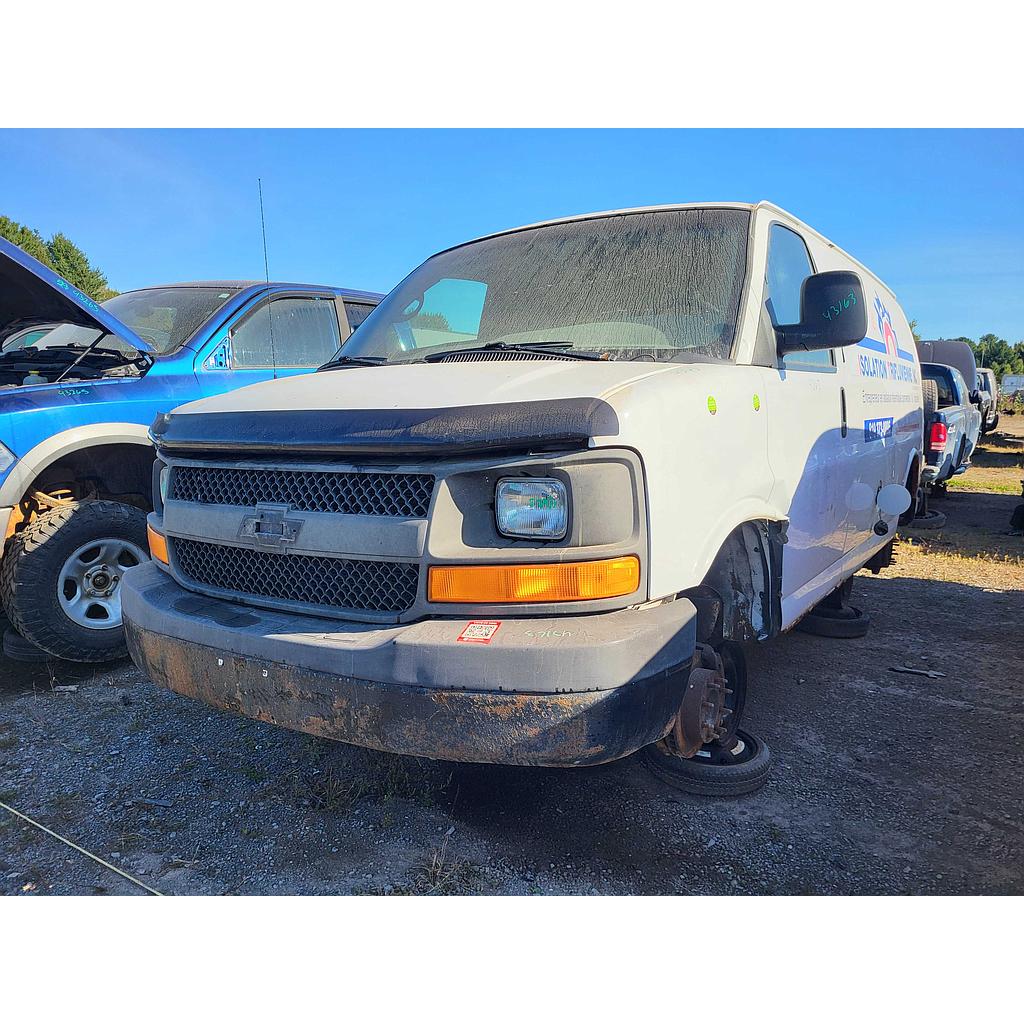 CHEVROLET EXPRESS VAN 2009