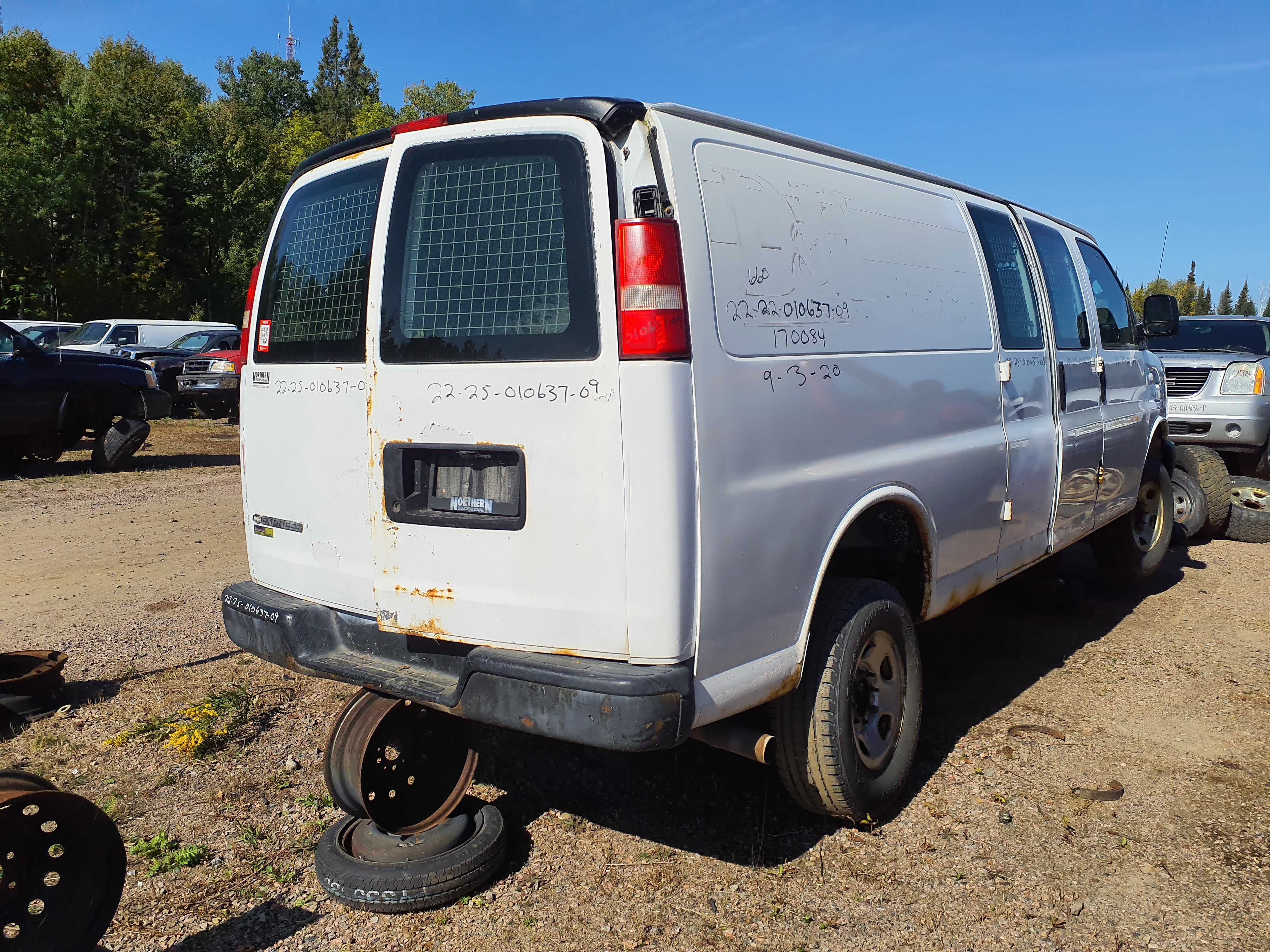 CHEVROLET EXPRESS VAN 2009