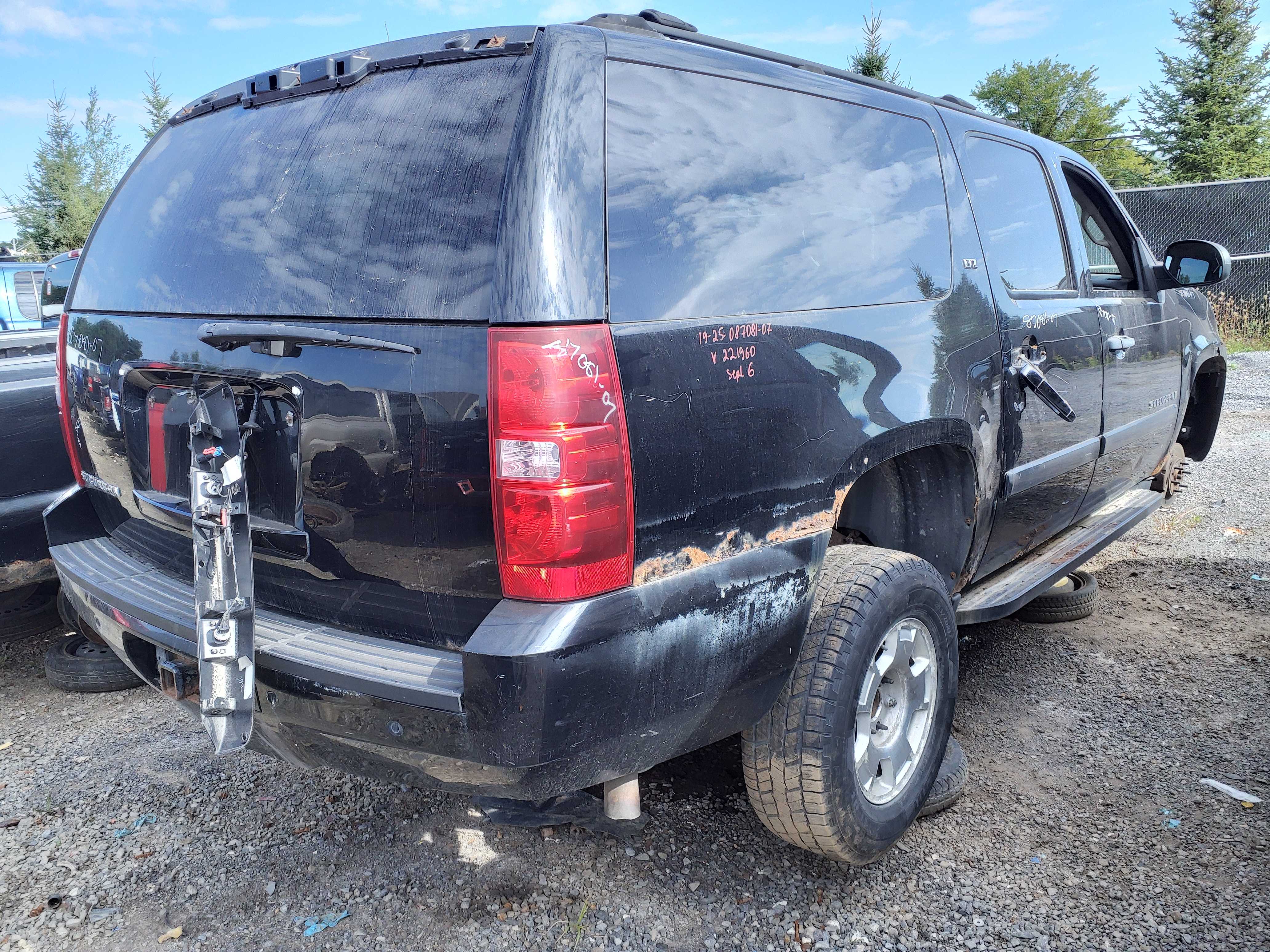 CHEVROLET SUBURBAN 2007