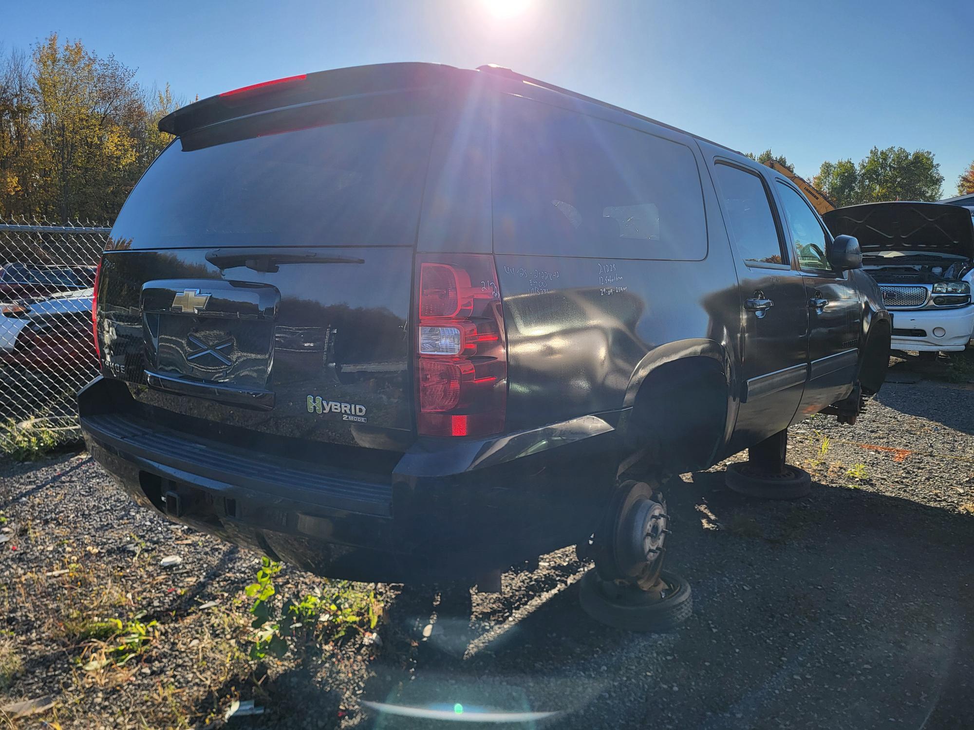 CHEVROLET SUBURBAN 2012
