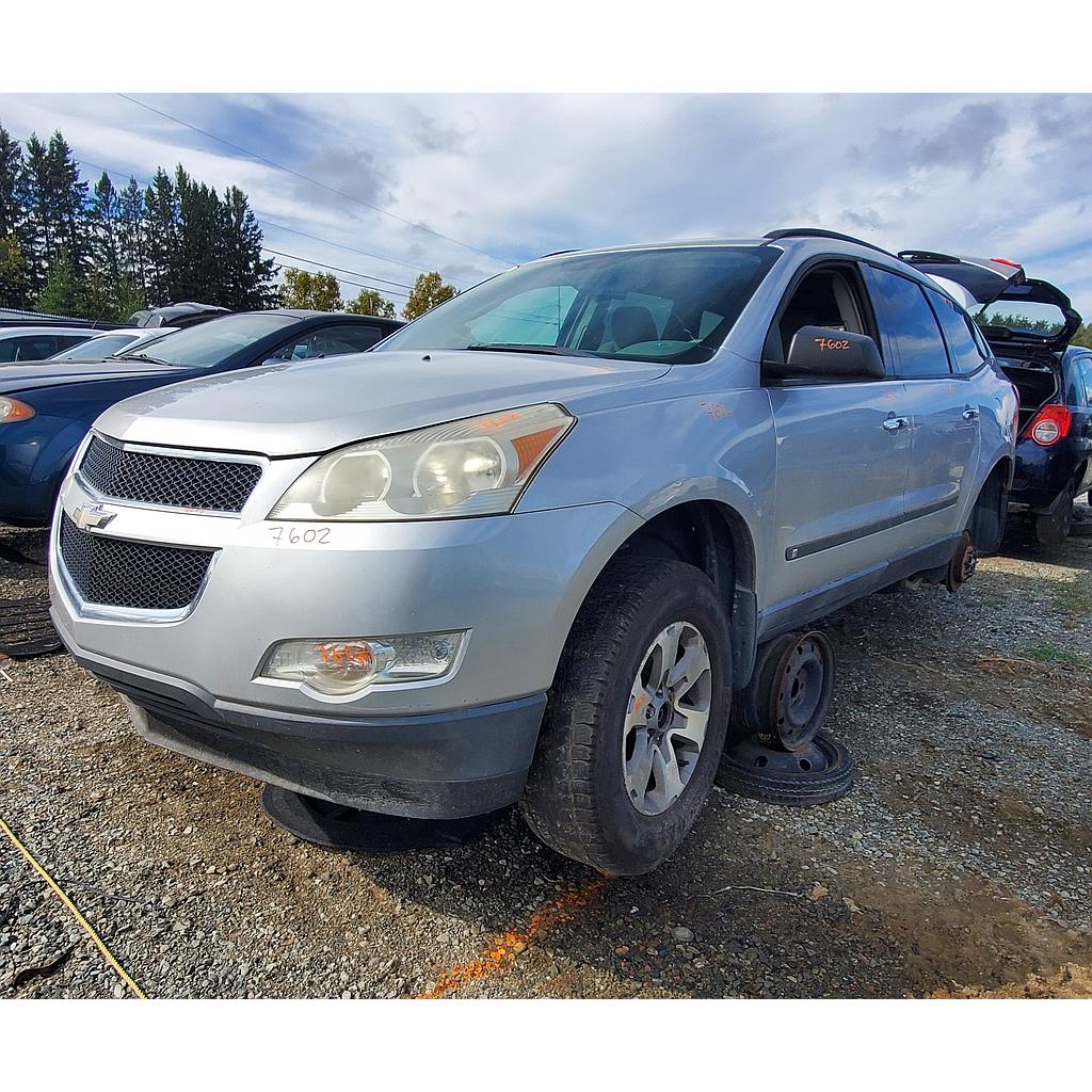 CHEVROLET TRAVERSE 2009