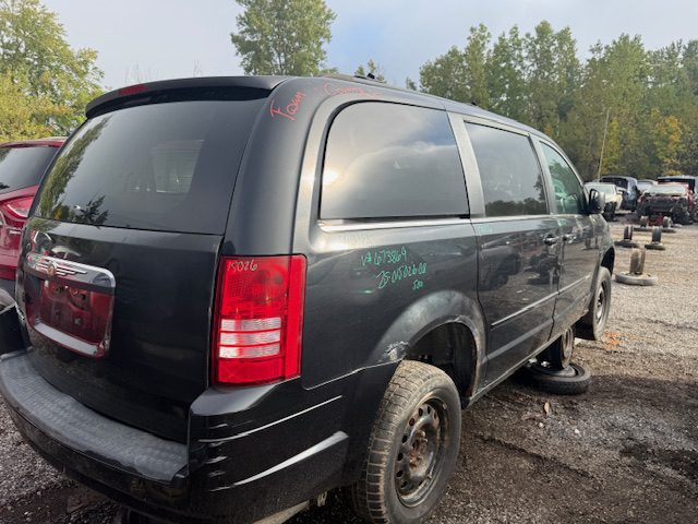 CHRYSLER TOWN &amp; COUNTRY 2008