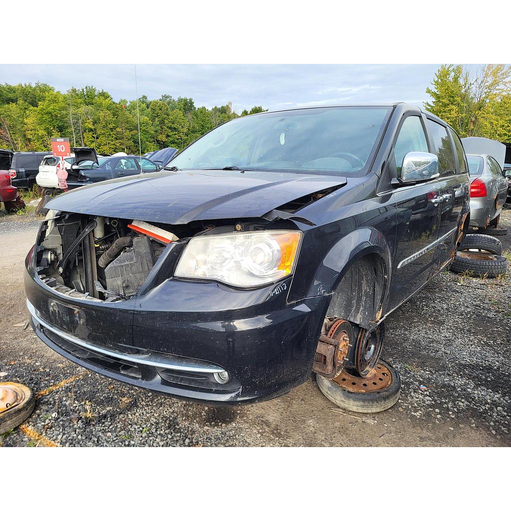 CHRYSLER TOWN &amp; COUNTRY 2011