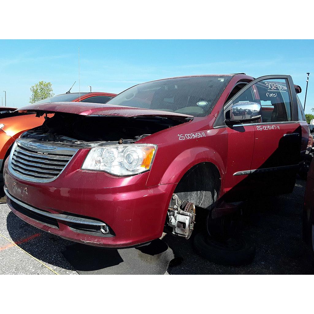CHRYSLER TOWN &amp; COUNTRY 2011