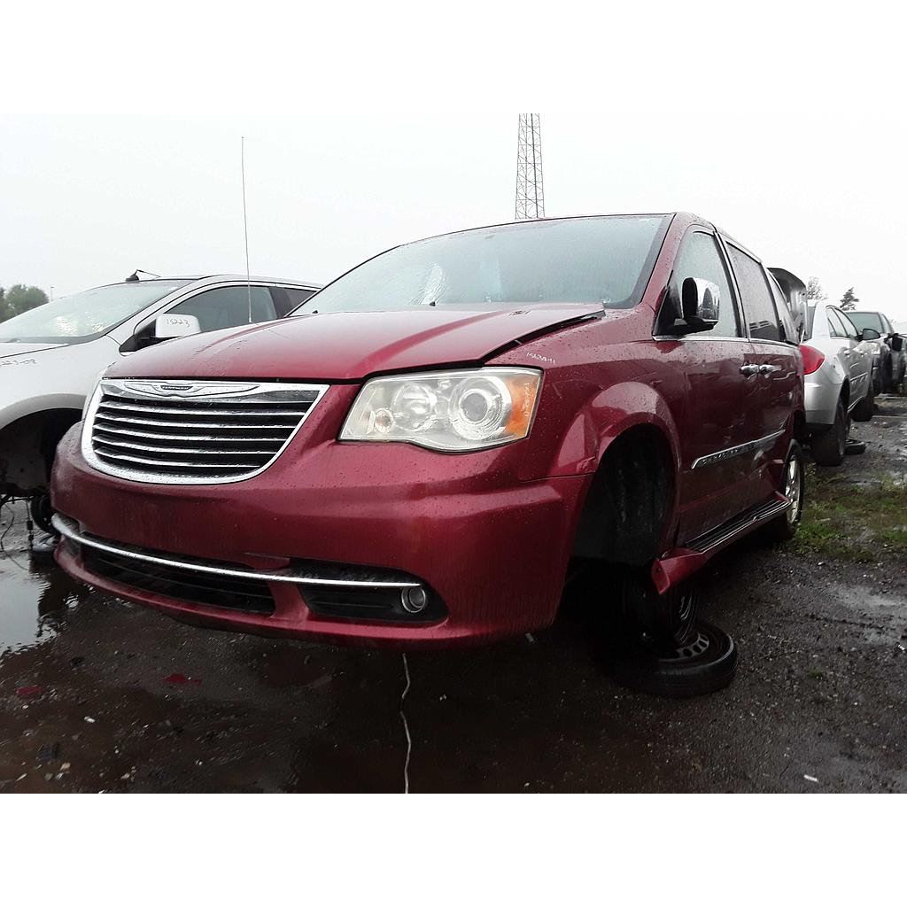 CHRYSLER TOWN &amp; COUNTRY 2011