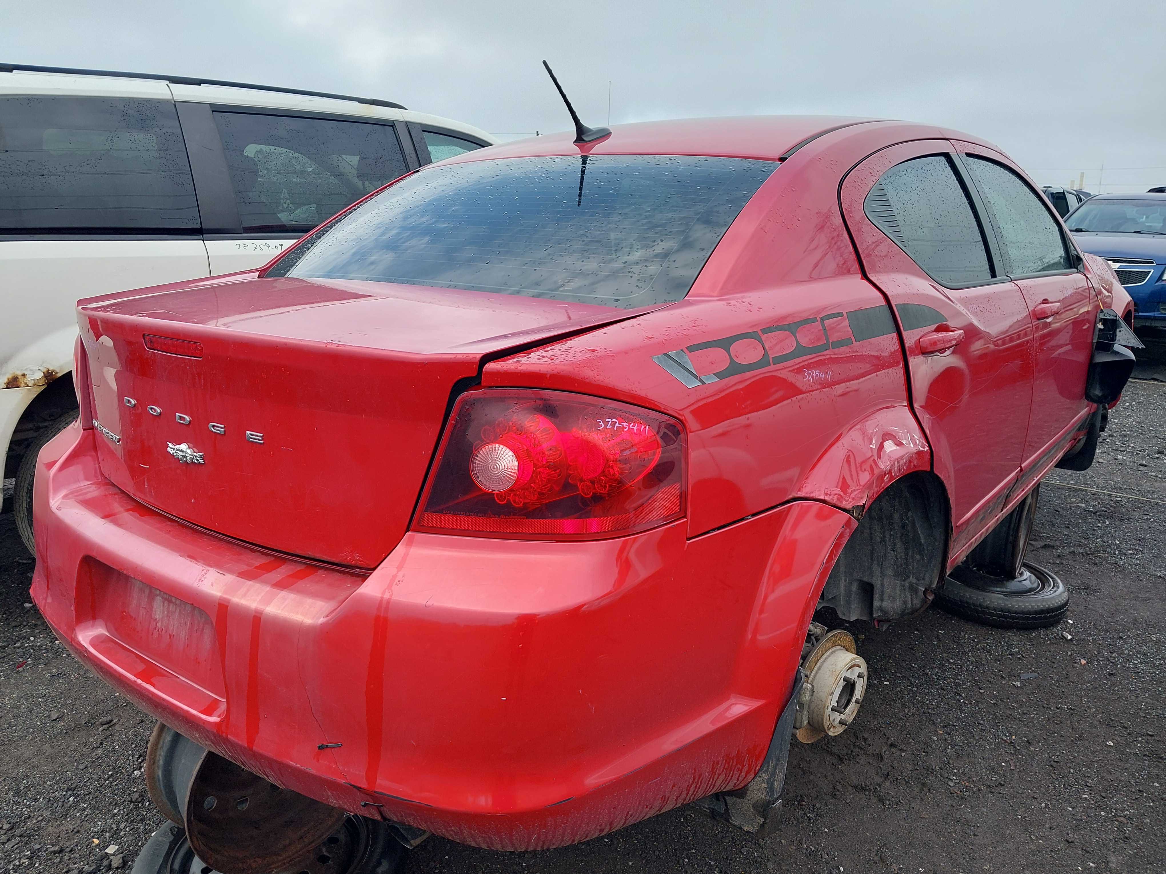 DODGE AVENGER 2011