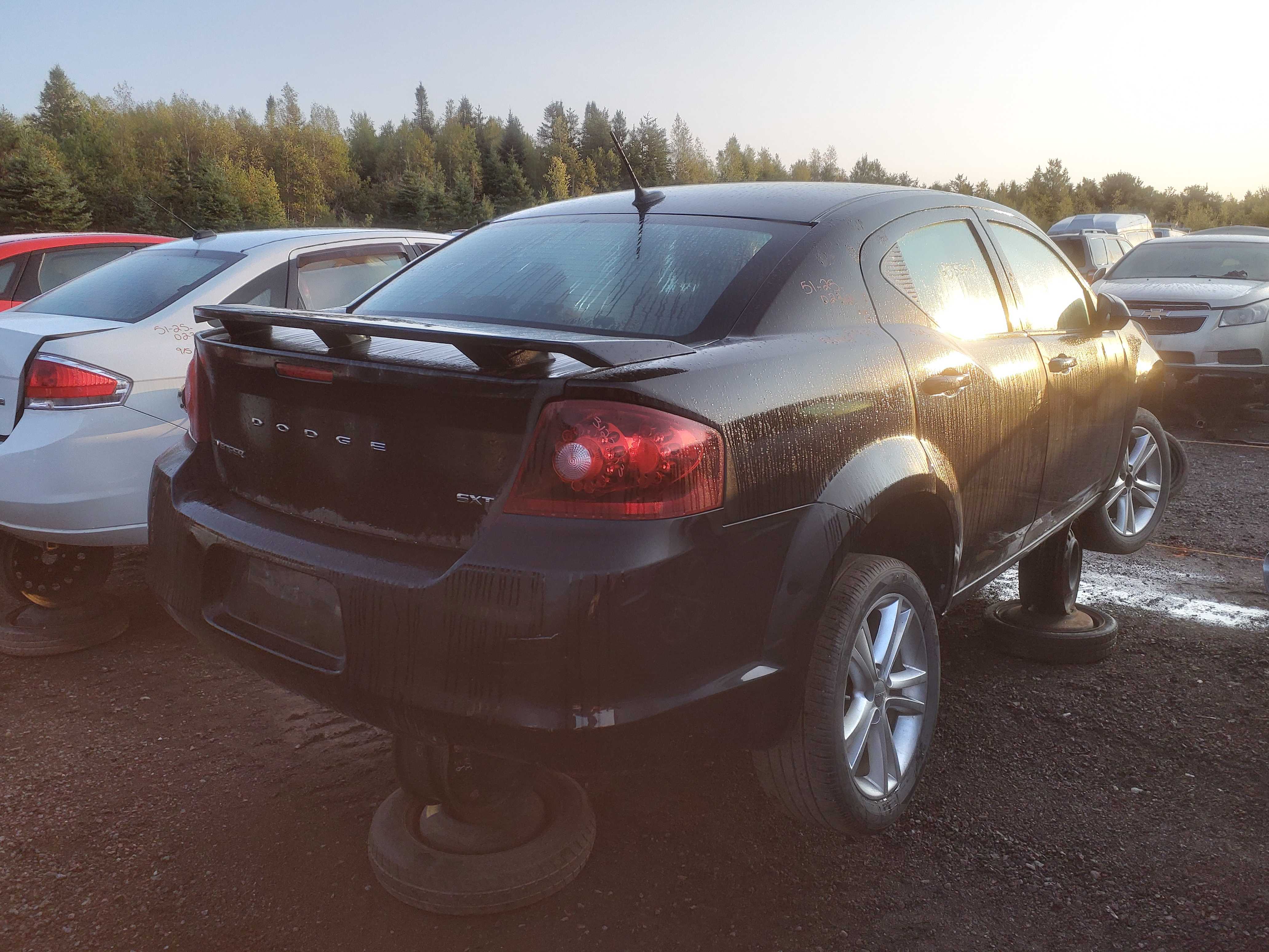 DODGE AVENGER 2013