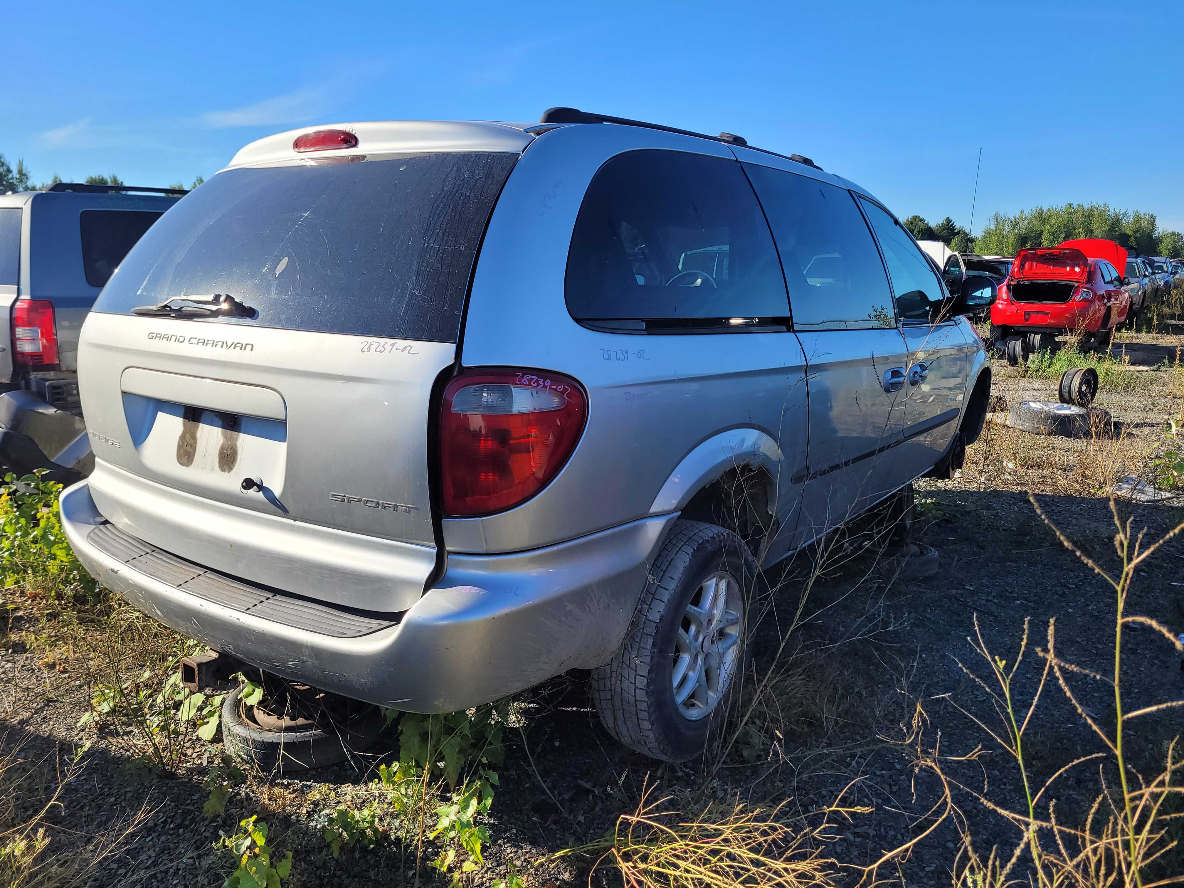 DODGE CARAVAN 2002