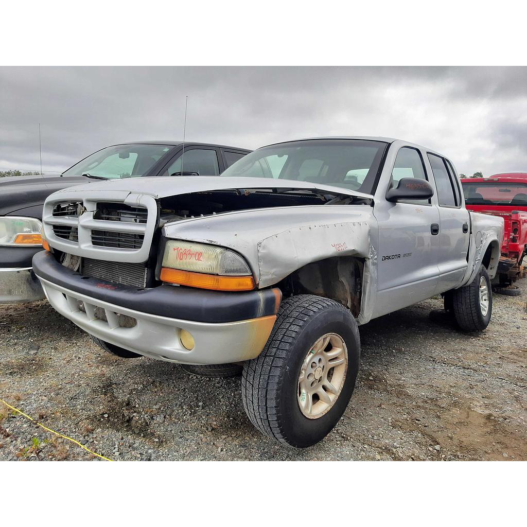 DODGE DAKOTA 2002