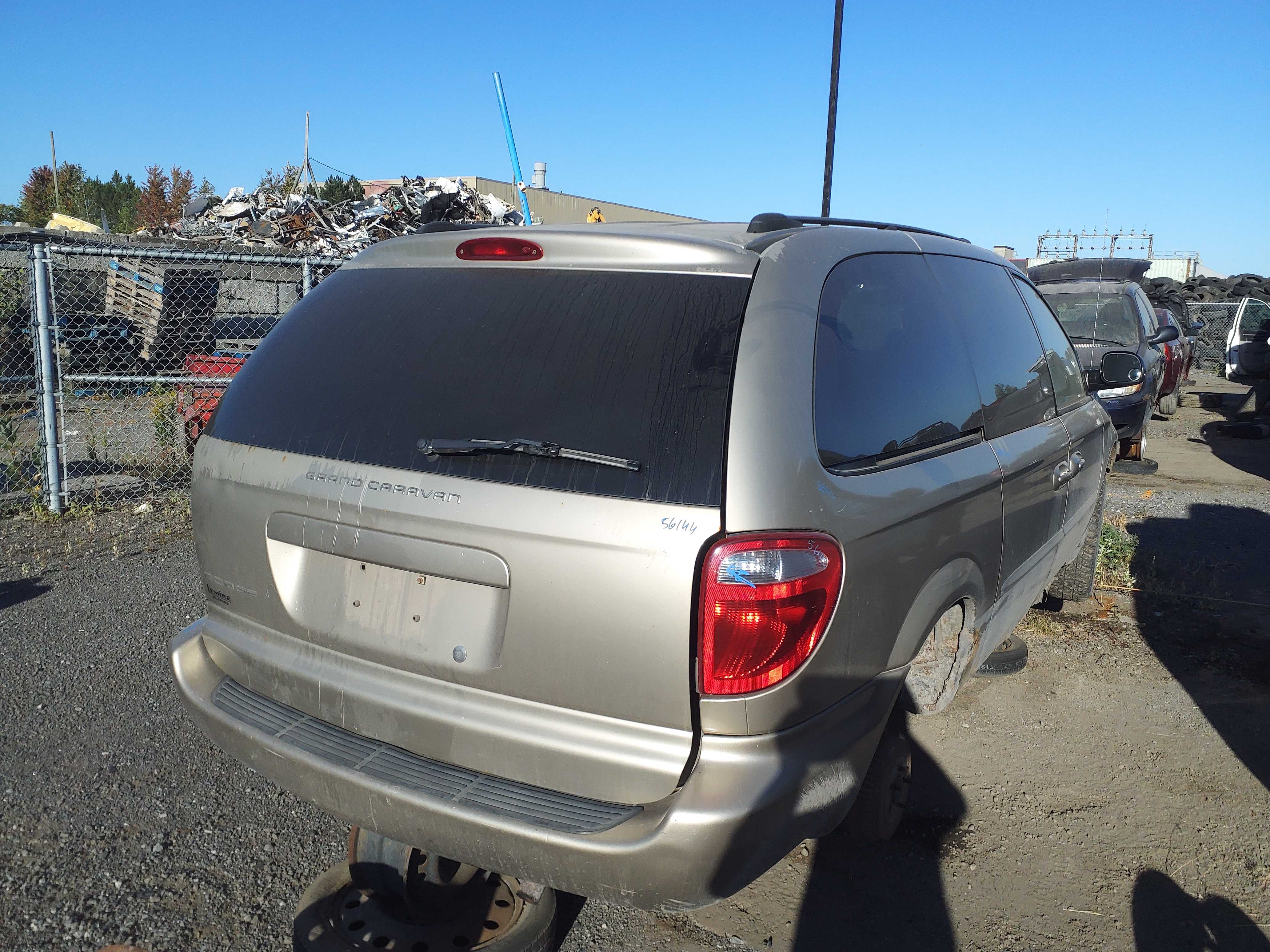 DODGE GRAND CARAVAN 2004
