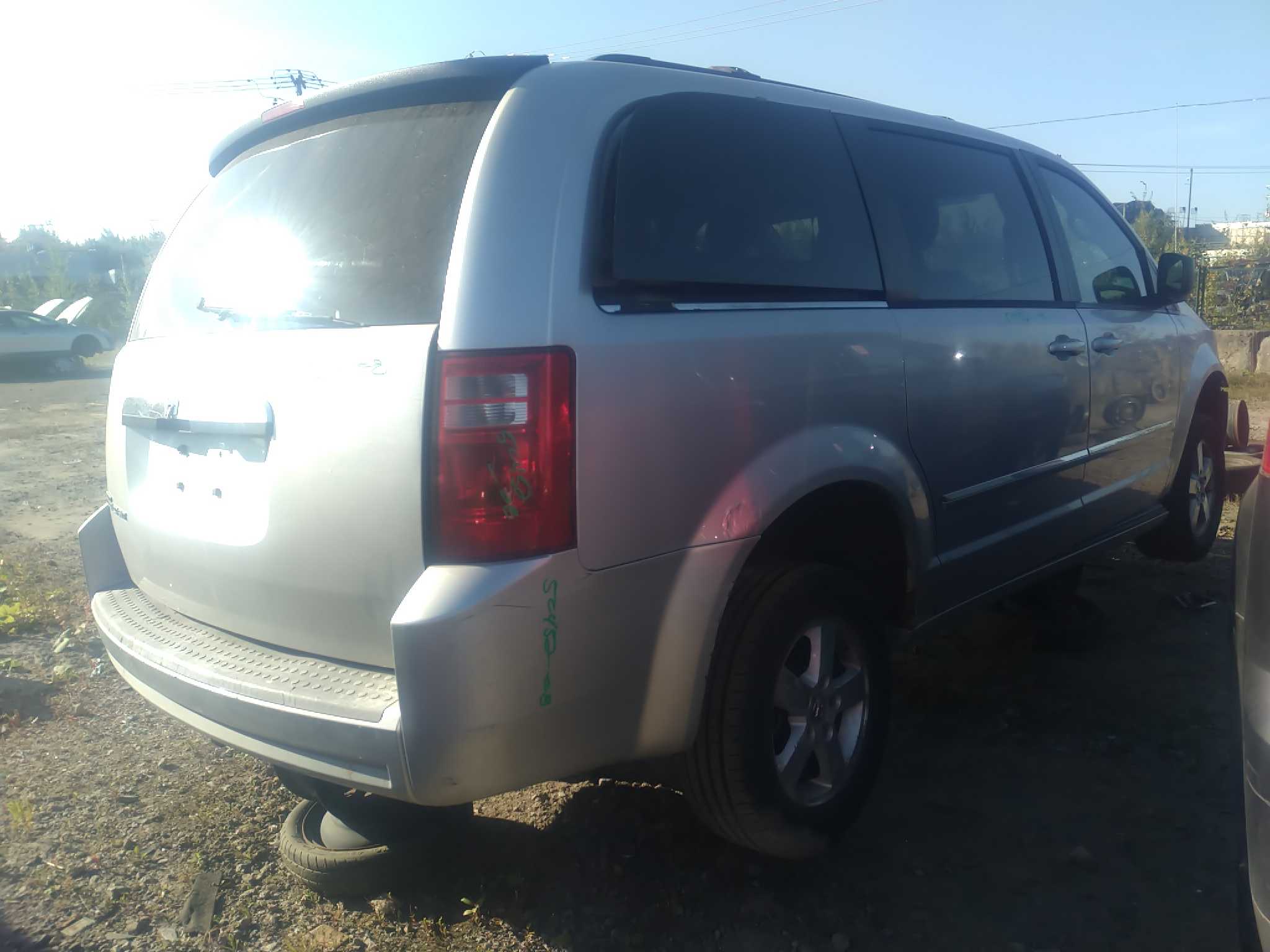DODGE GRAND CARAVAN 2008