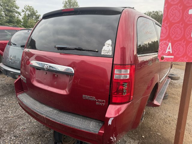 DODGE GRAND CARAVAN 2010