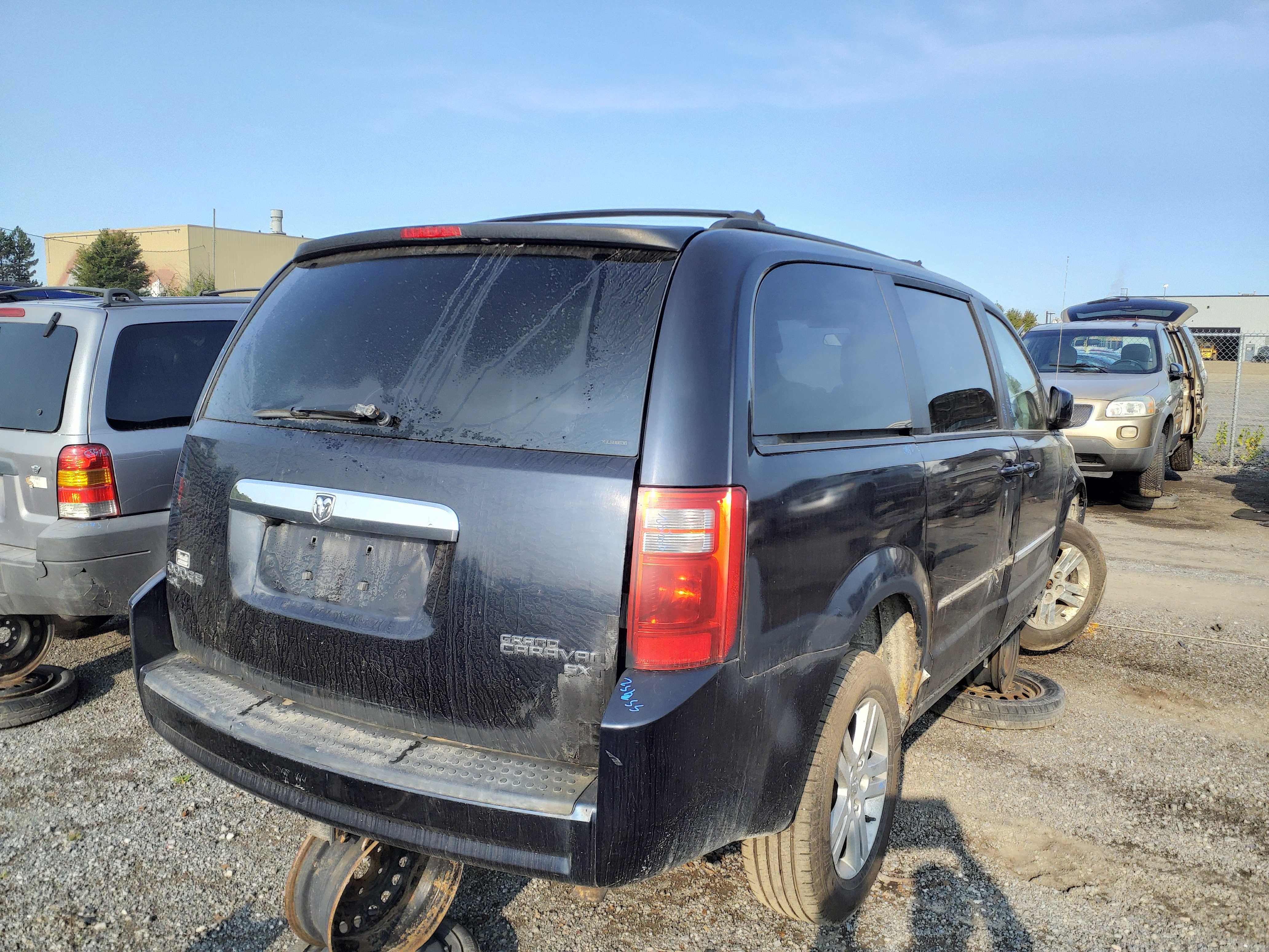 DODGE GRAND CARAVAN 2010
