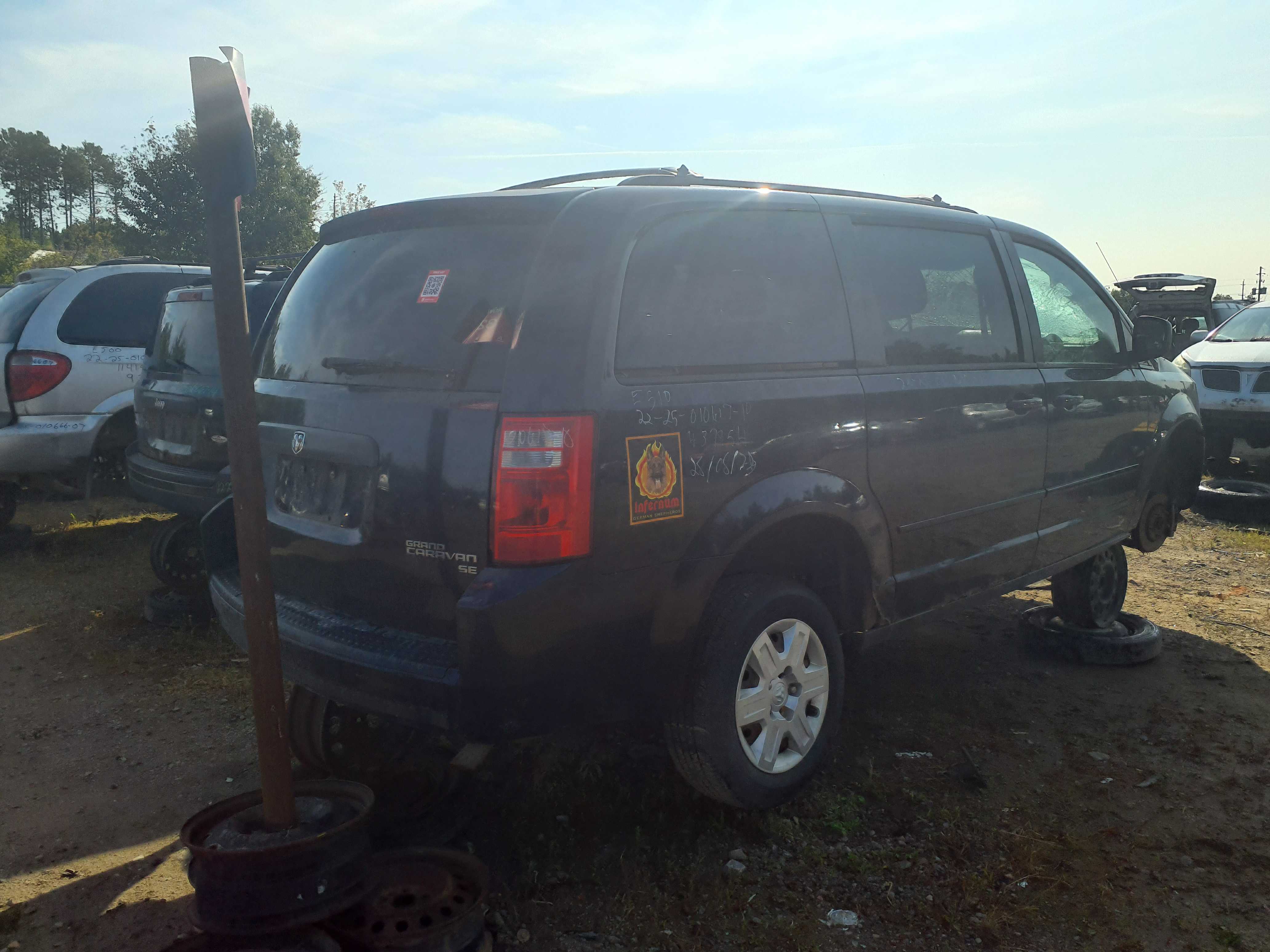 DODGE GRAND CARAVAN 2010