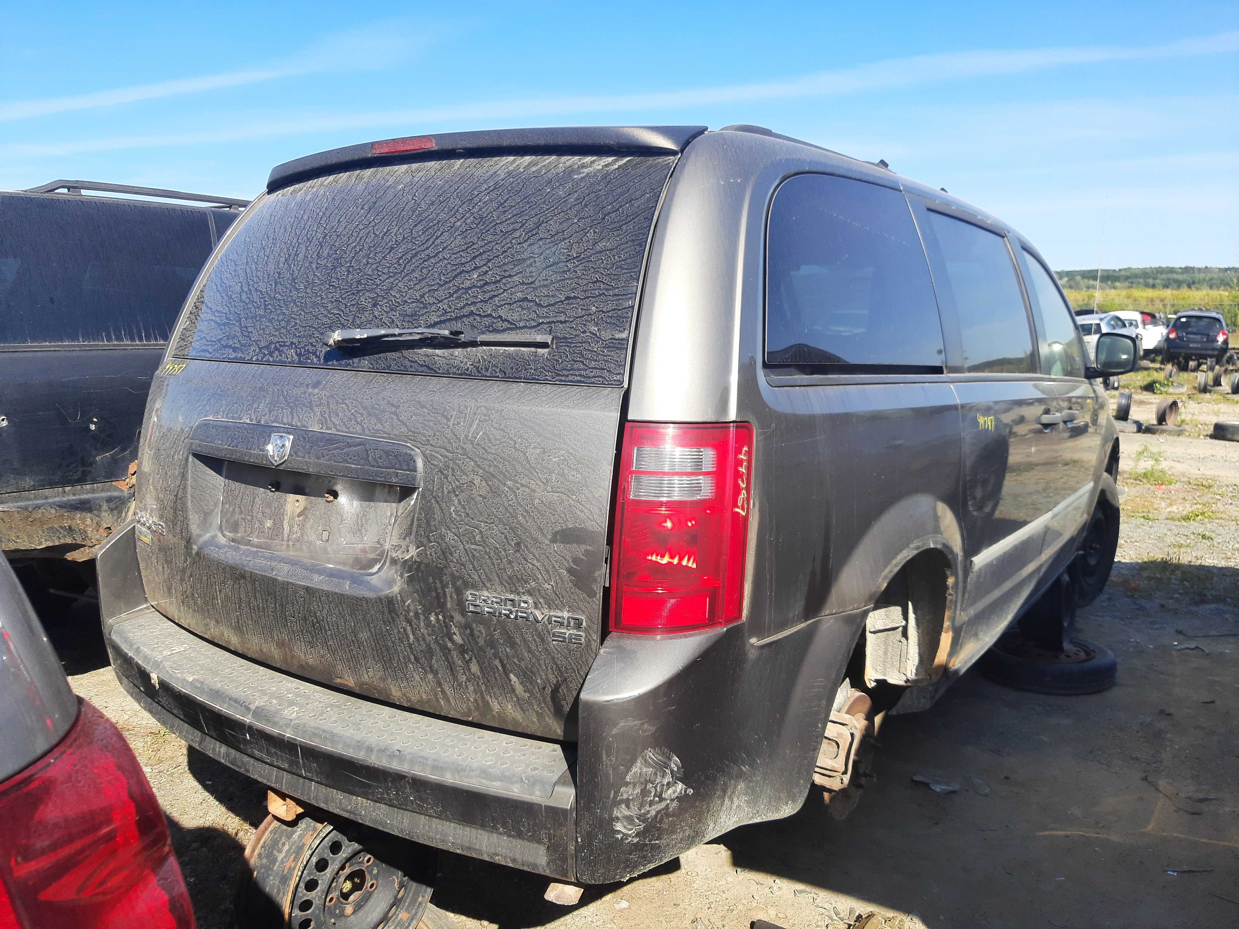 DODGE GRAND CARAVAN 2010