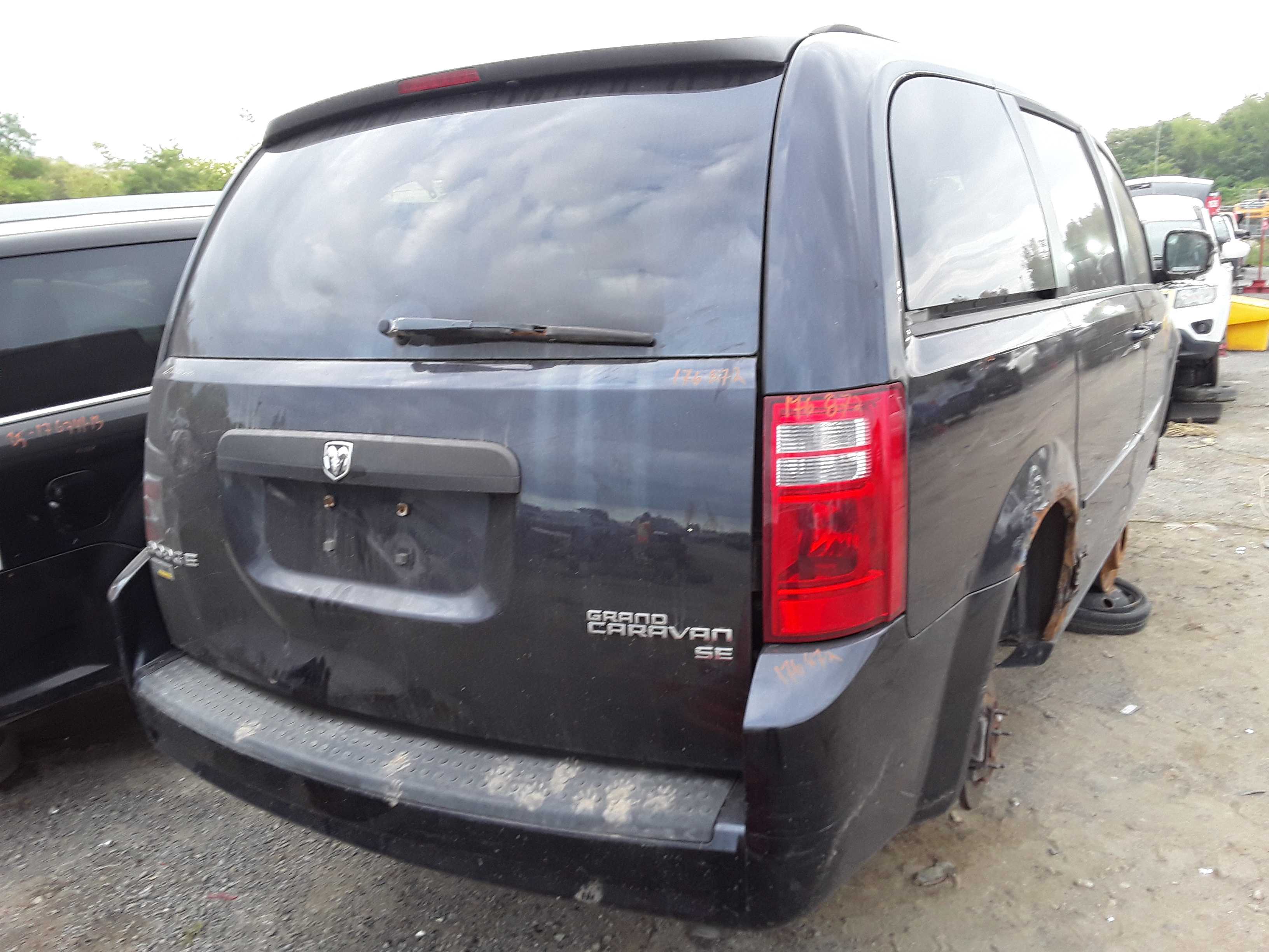 DODGE GRAND CARAVAN 2010